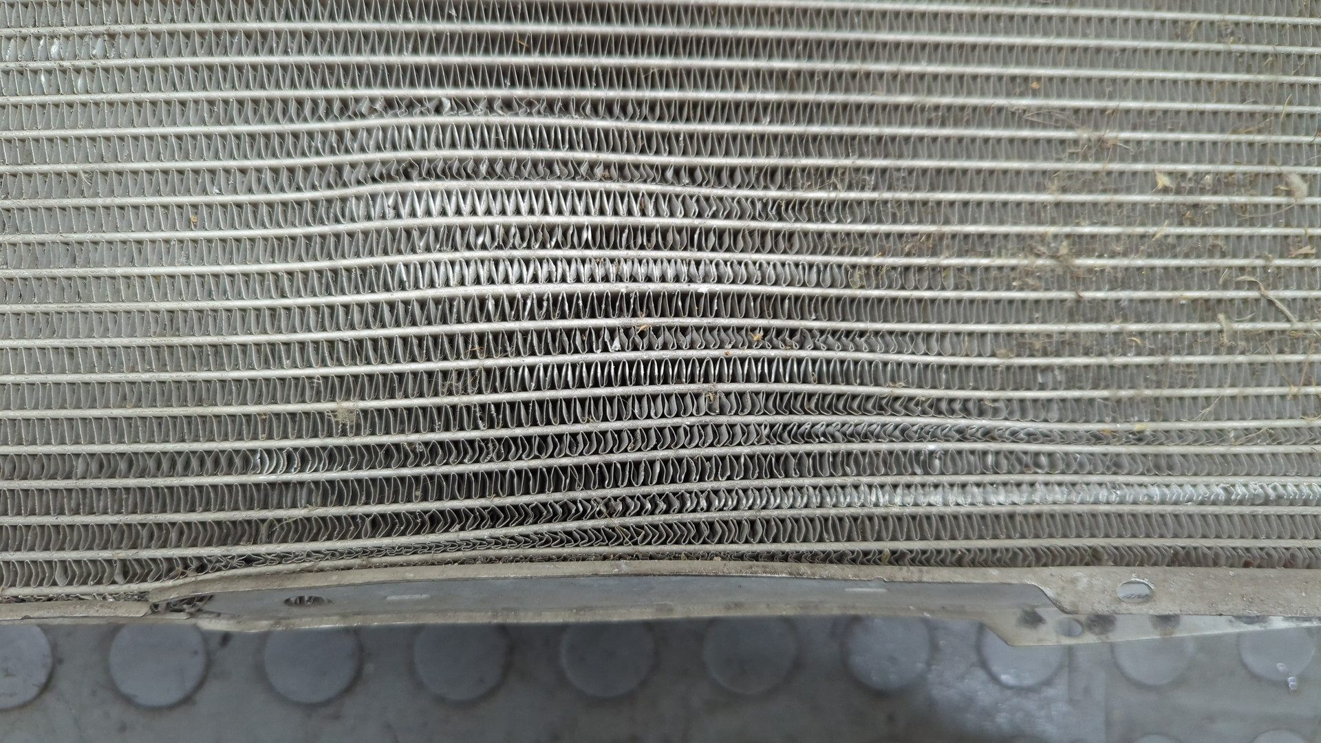 Радиатор охлаждения двигателя основной