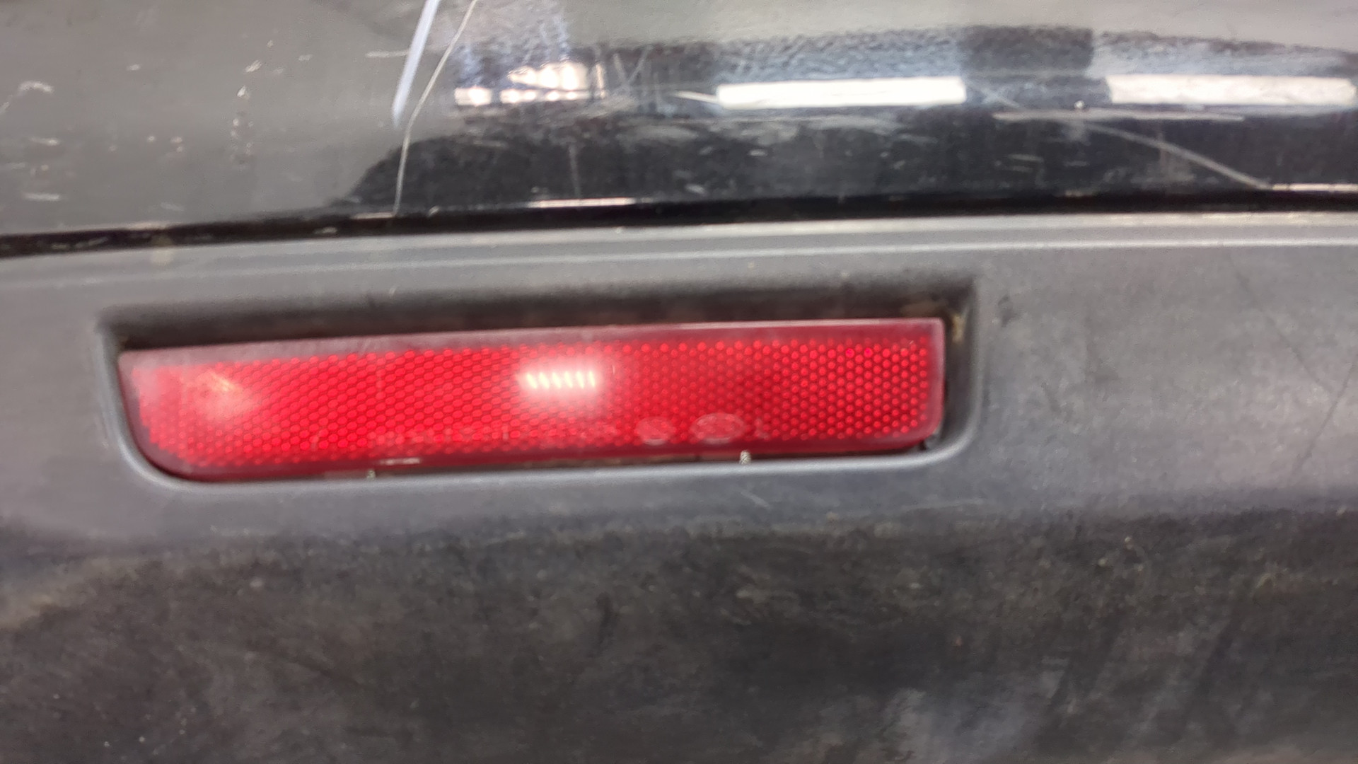 Бампер задний