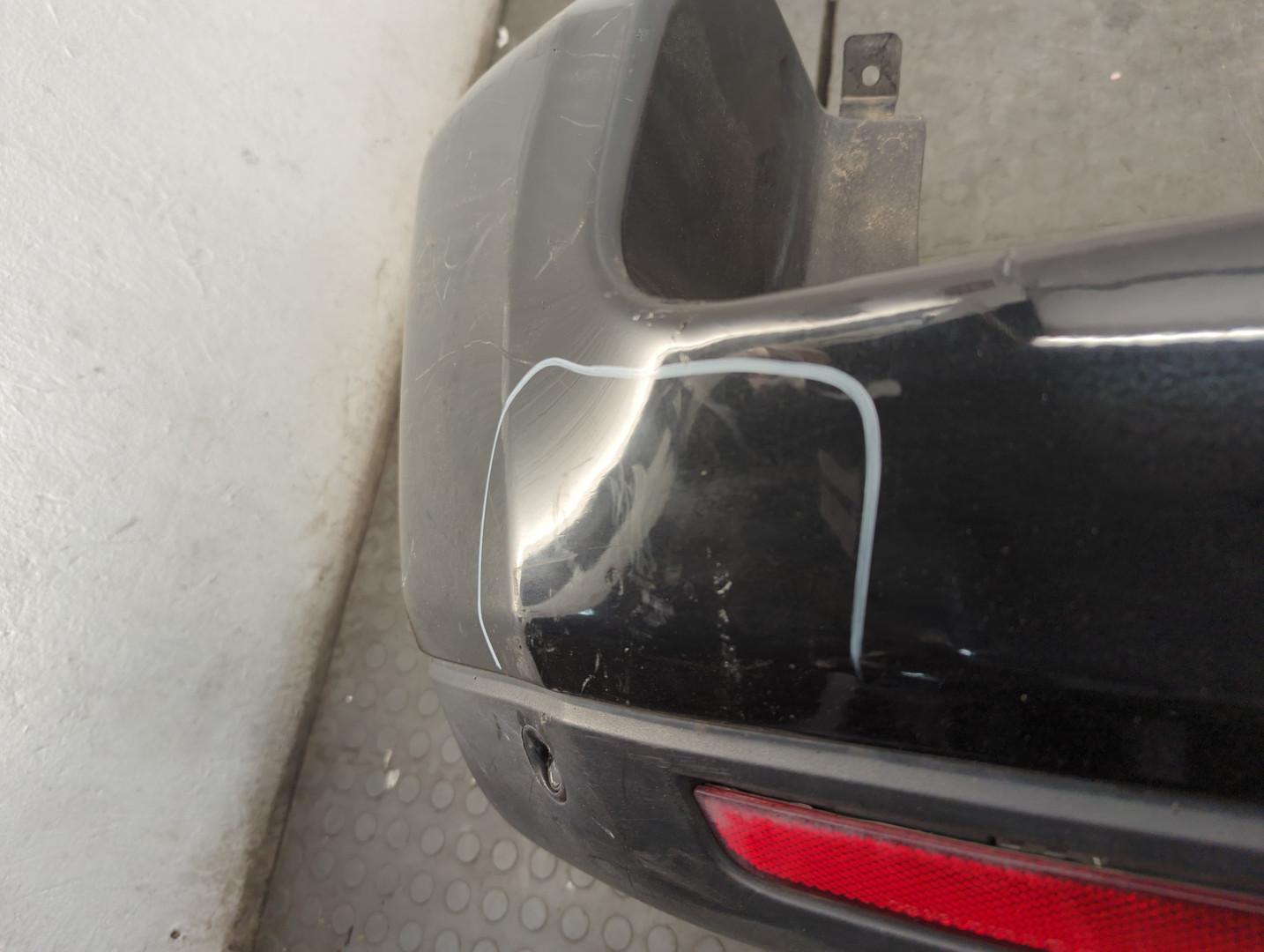 Бампер задний