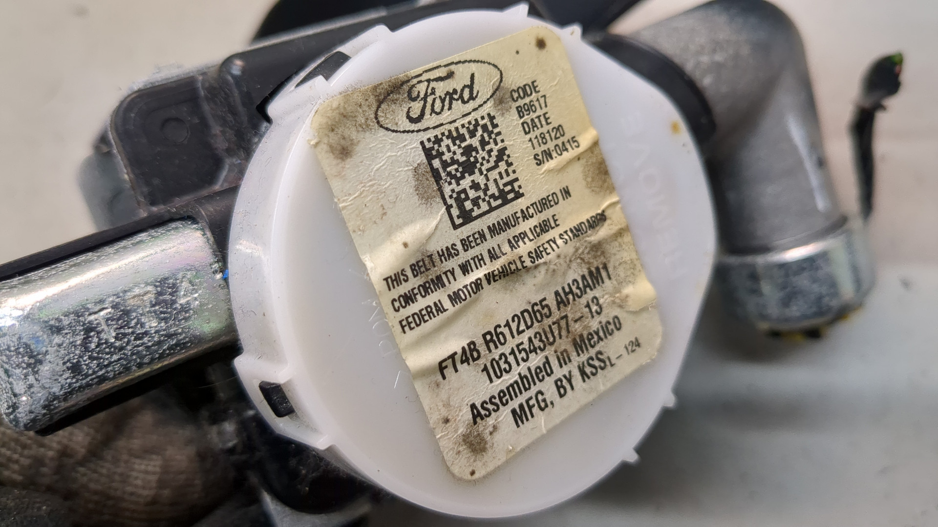 Ремень безопасности