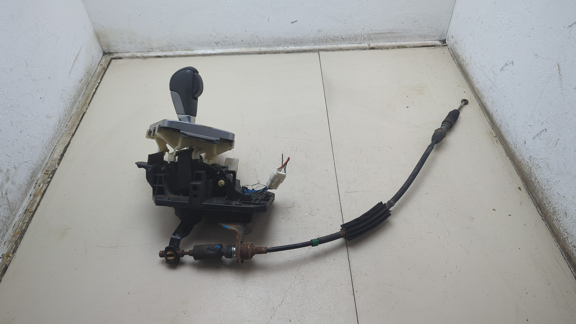 Кулиса МКПП / АКПП