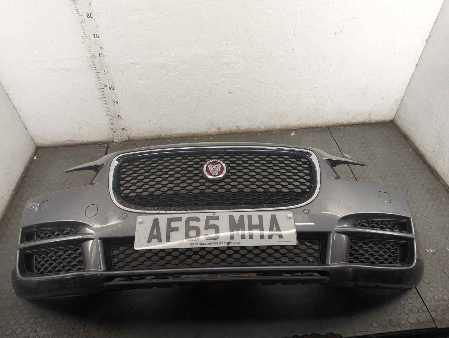 Бампер передний