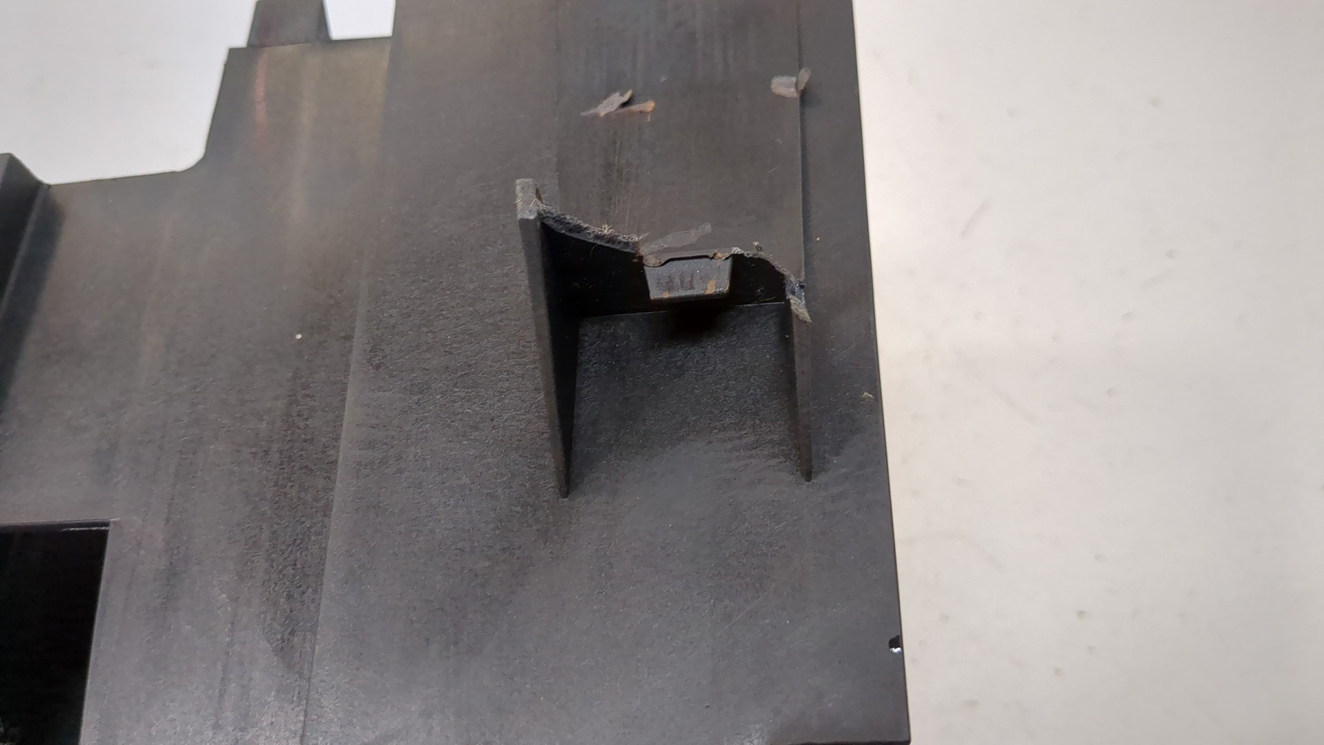 Кронштейн электронного блока управления / контроля