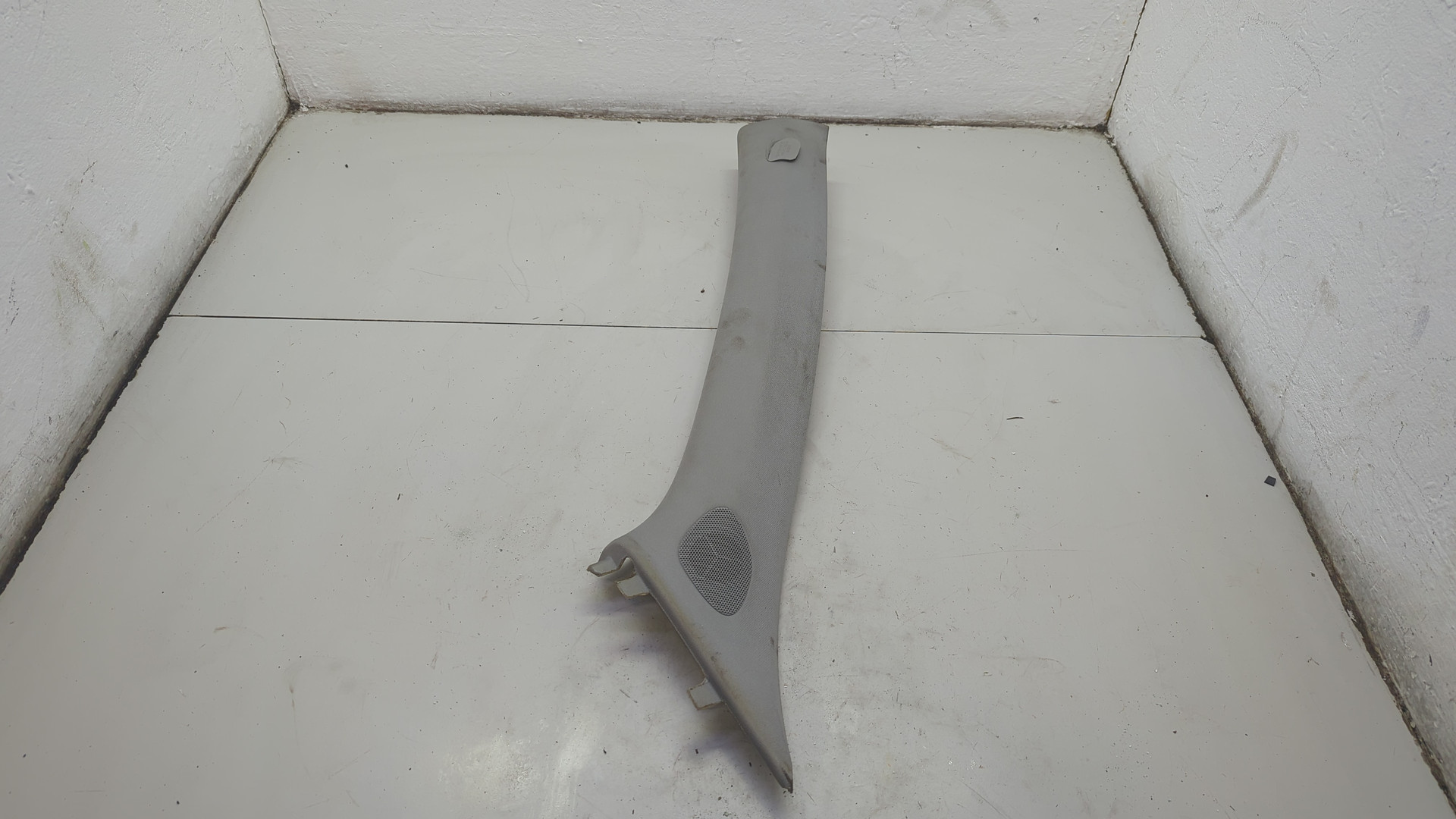 Обшивка стойки