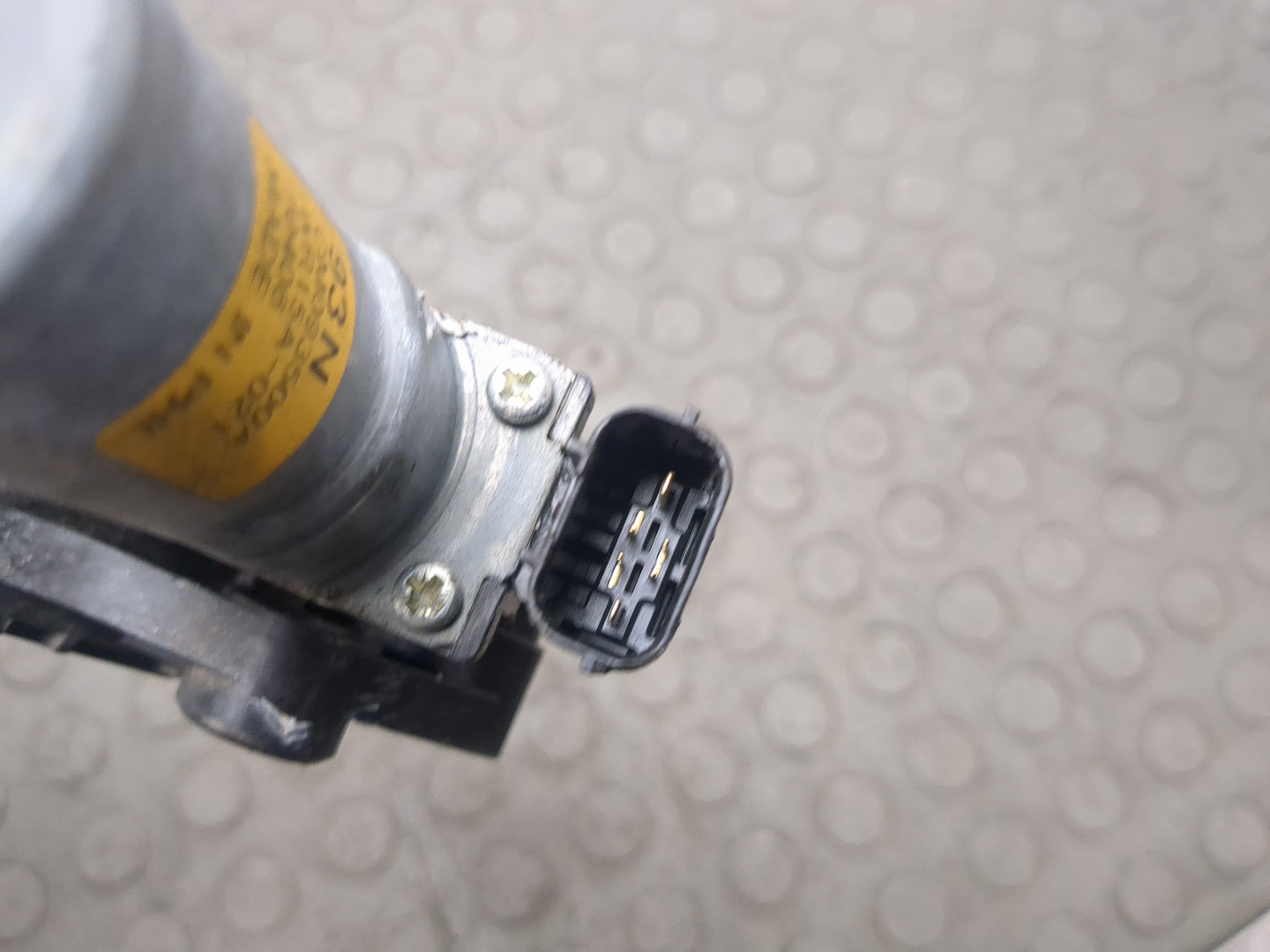 Стеклоподъемник электр. передний левый