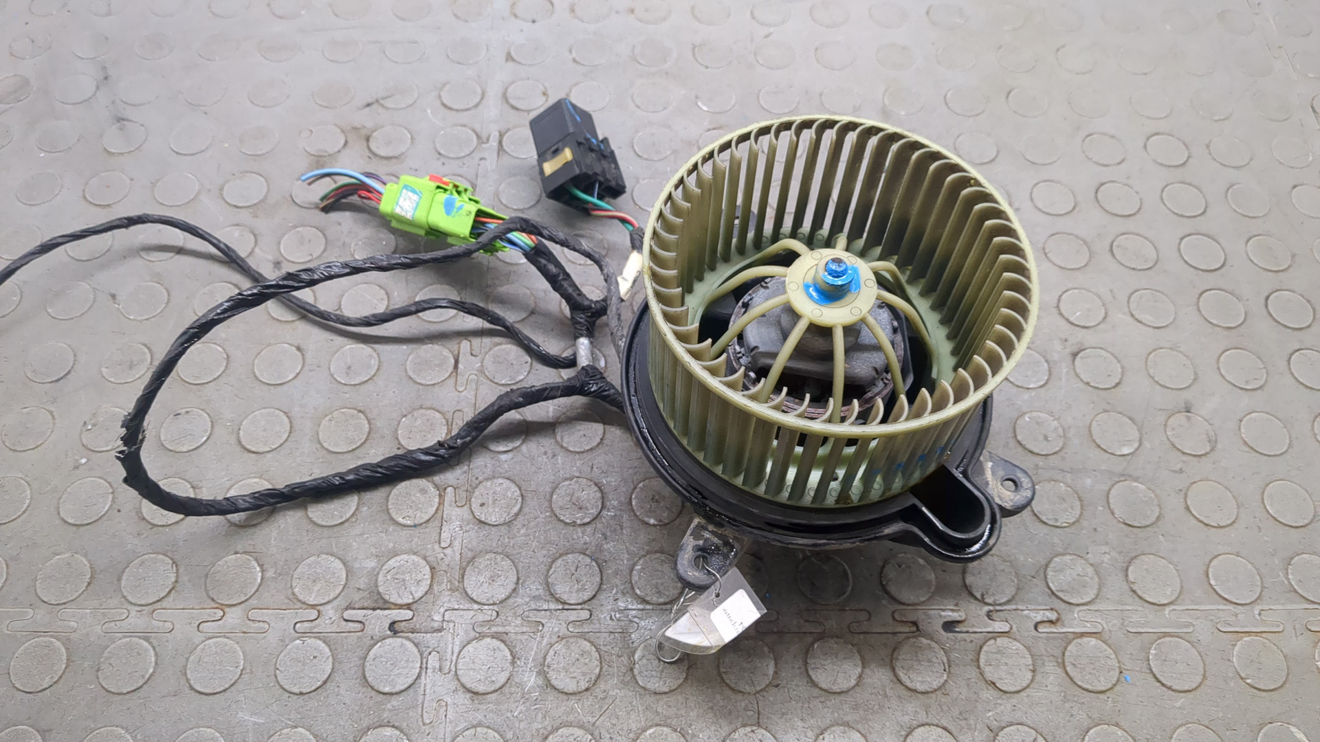 Моторчик печки