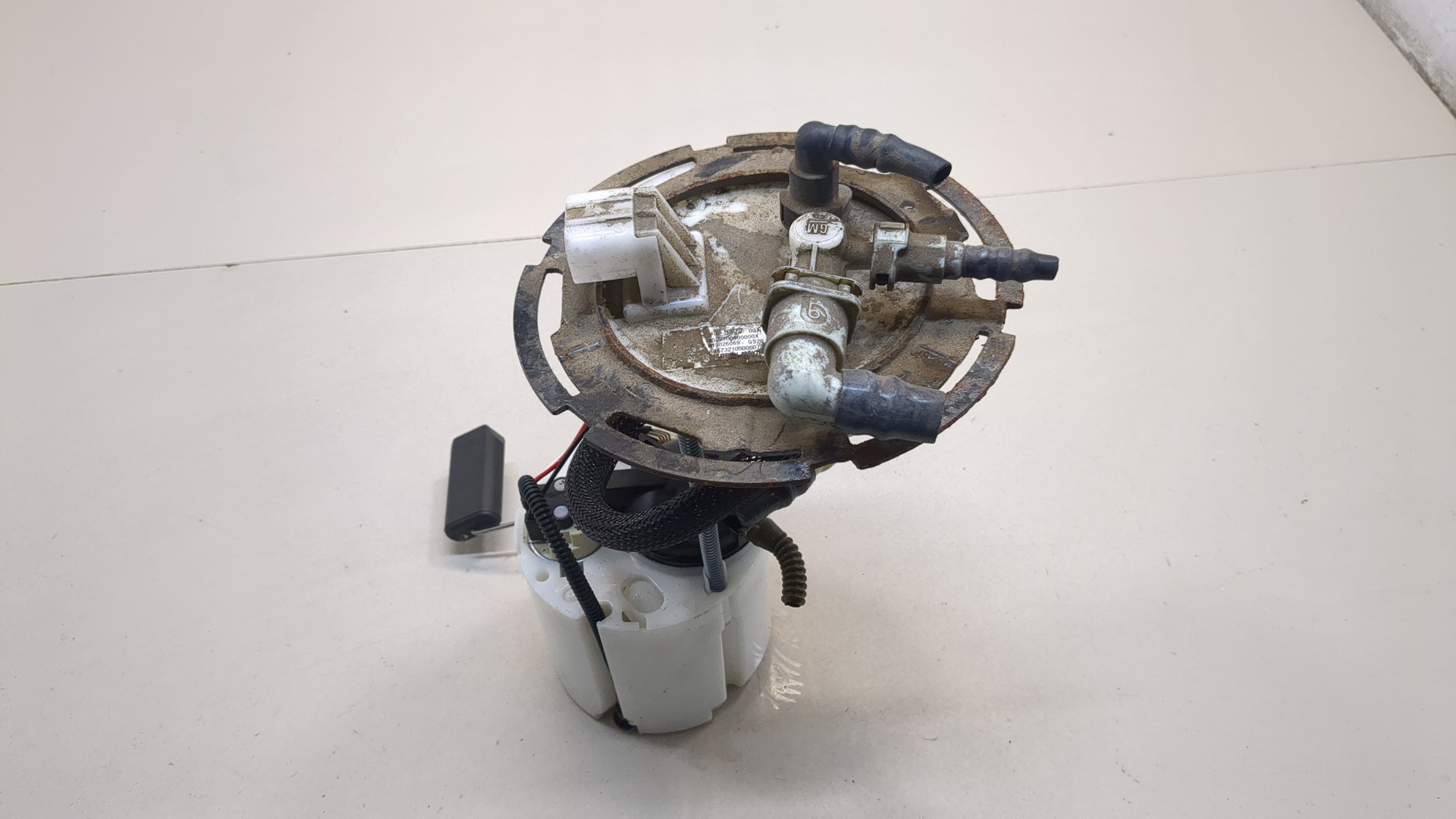 Насос топливный электрический