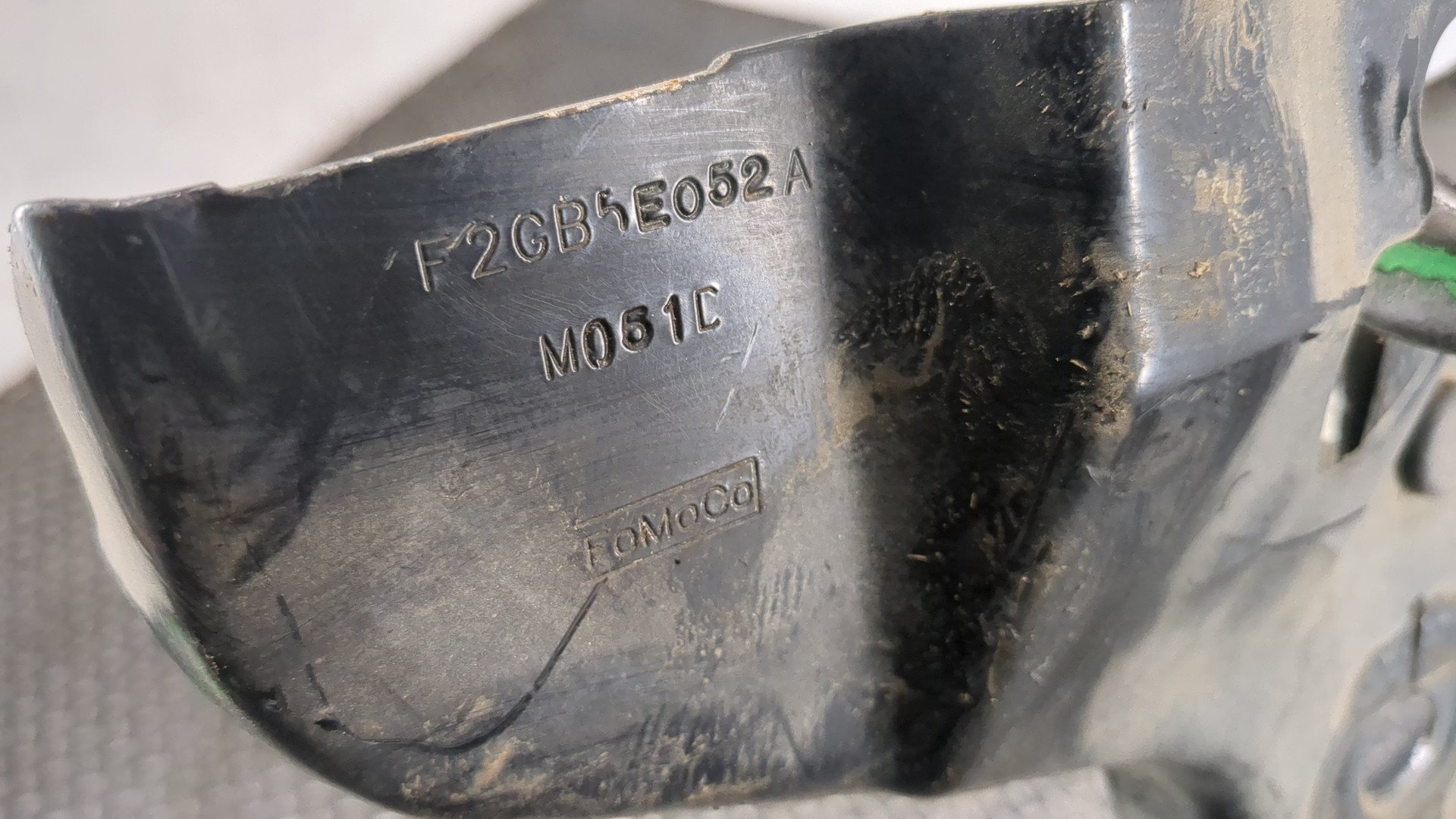 Кронштейн передней балки