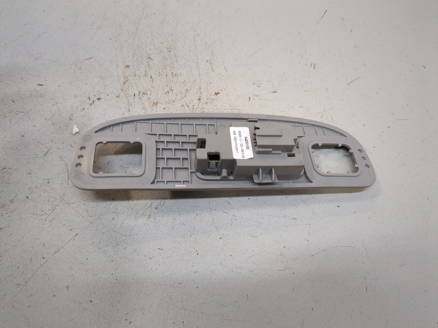 Плафон салонный