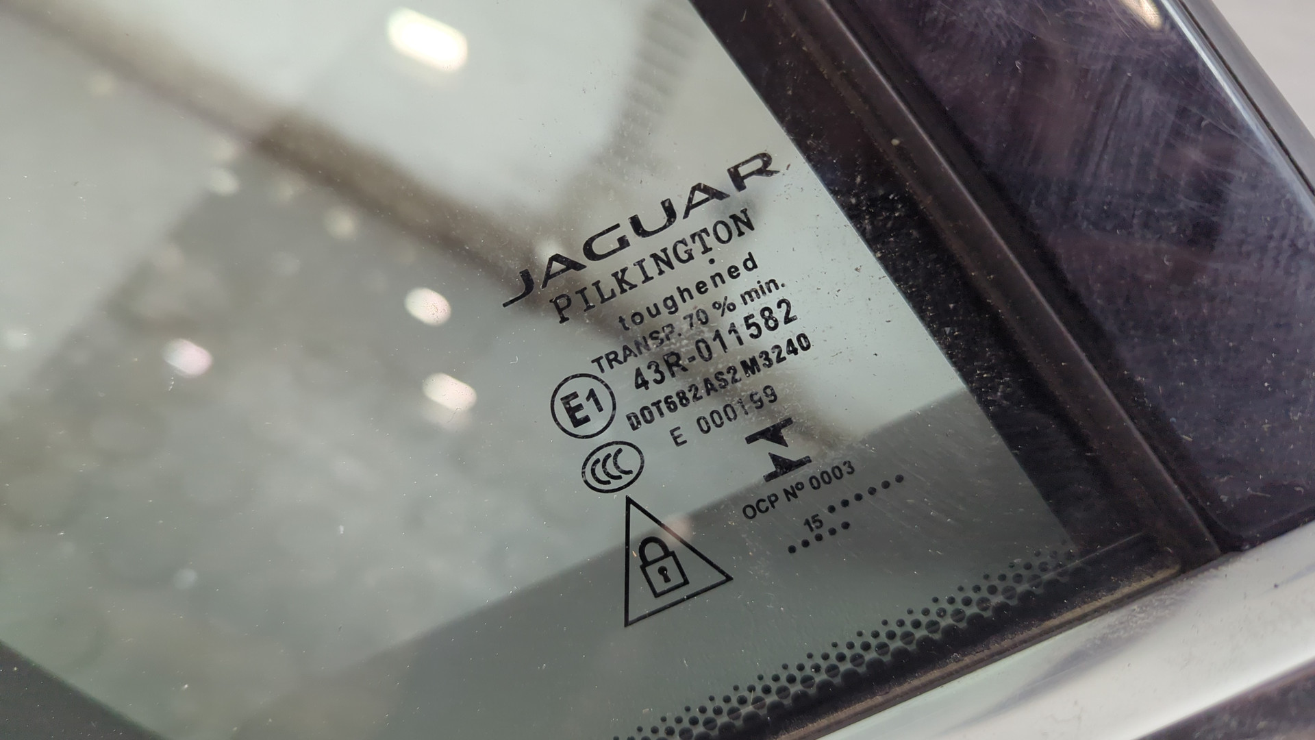 Дверь задняя правая