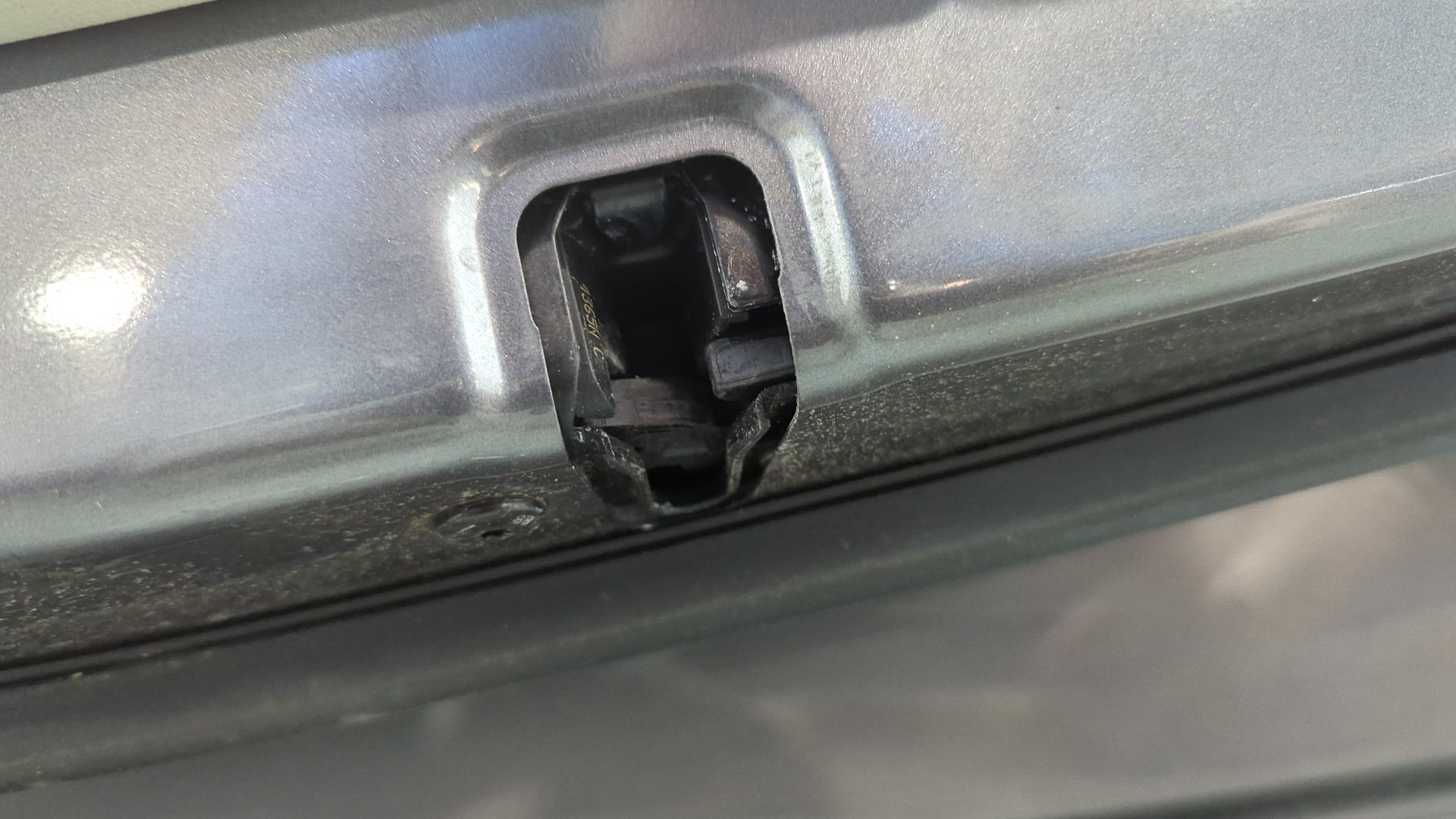 Дверь задняя правая