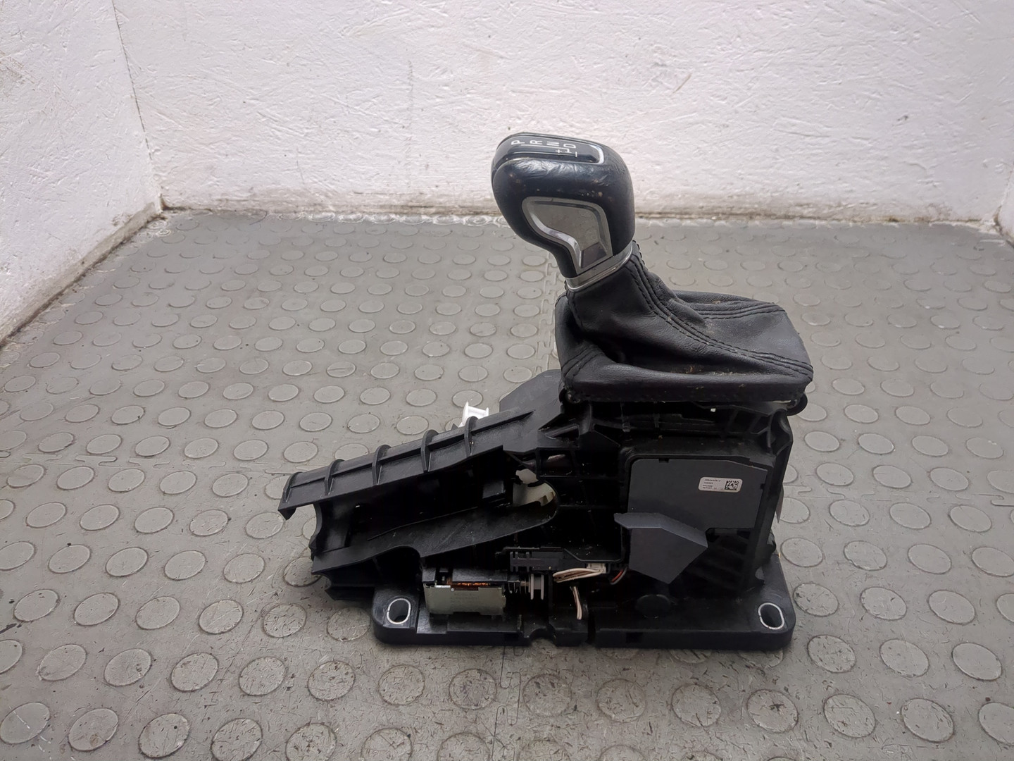 Кулиса МКПП / АКПП