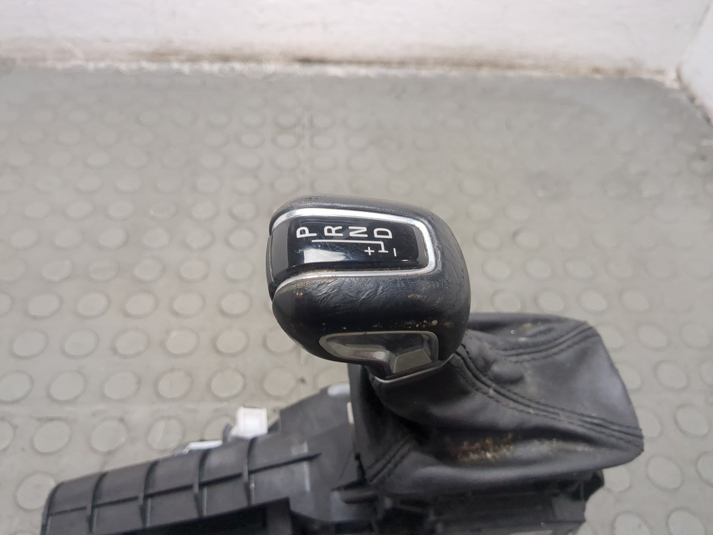 Кулиса МКПП / АКПП