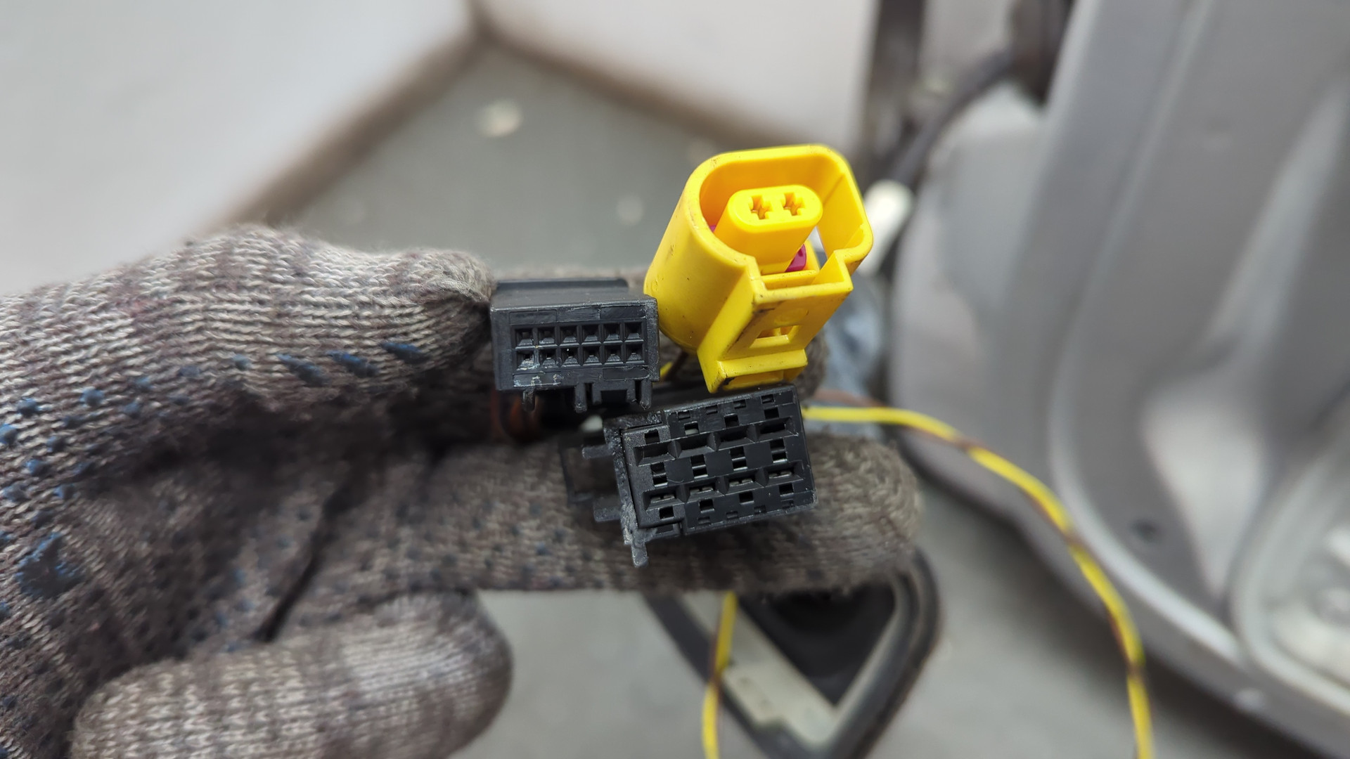 Дверь передняя правая