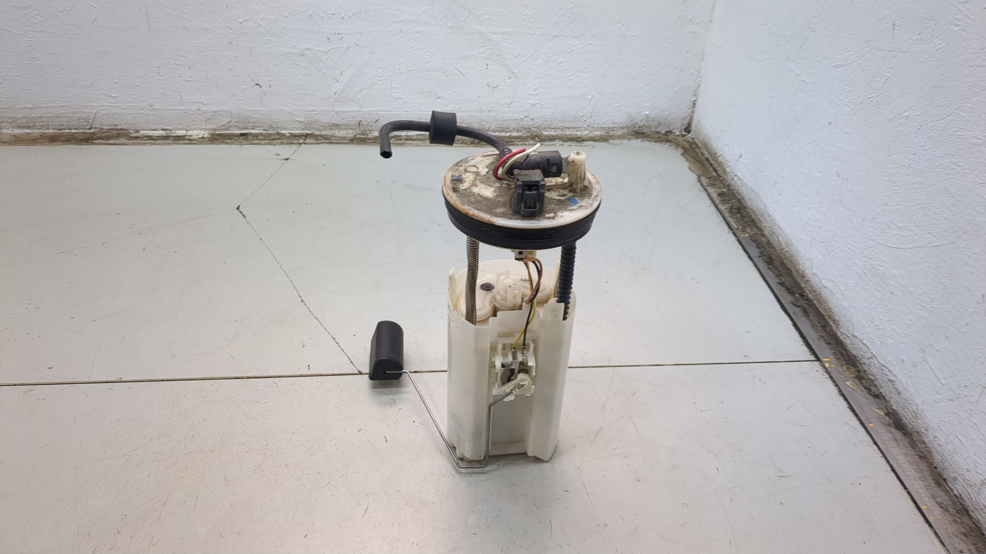 Насос топливный электрический