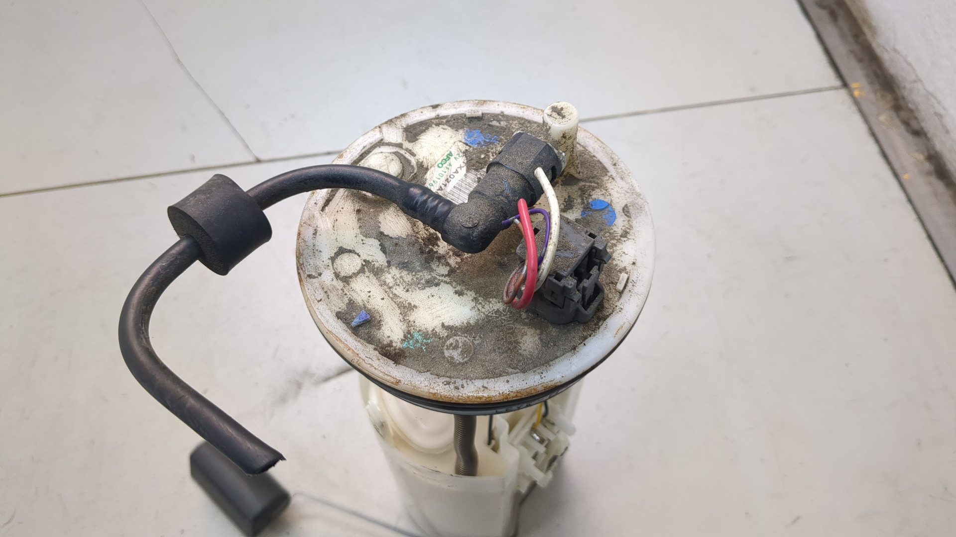 Насос топливный электрический