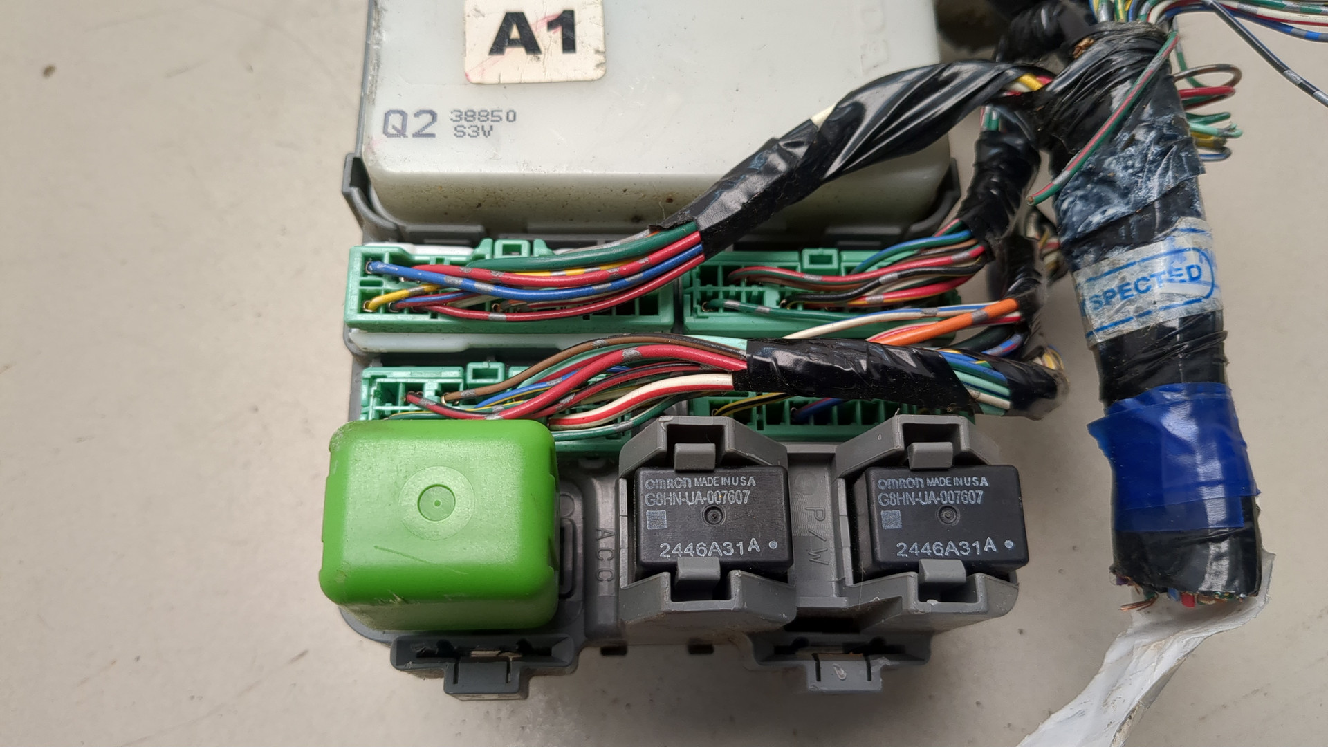 Блок предохранителей