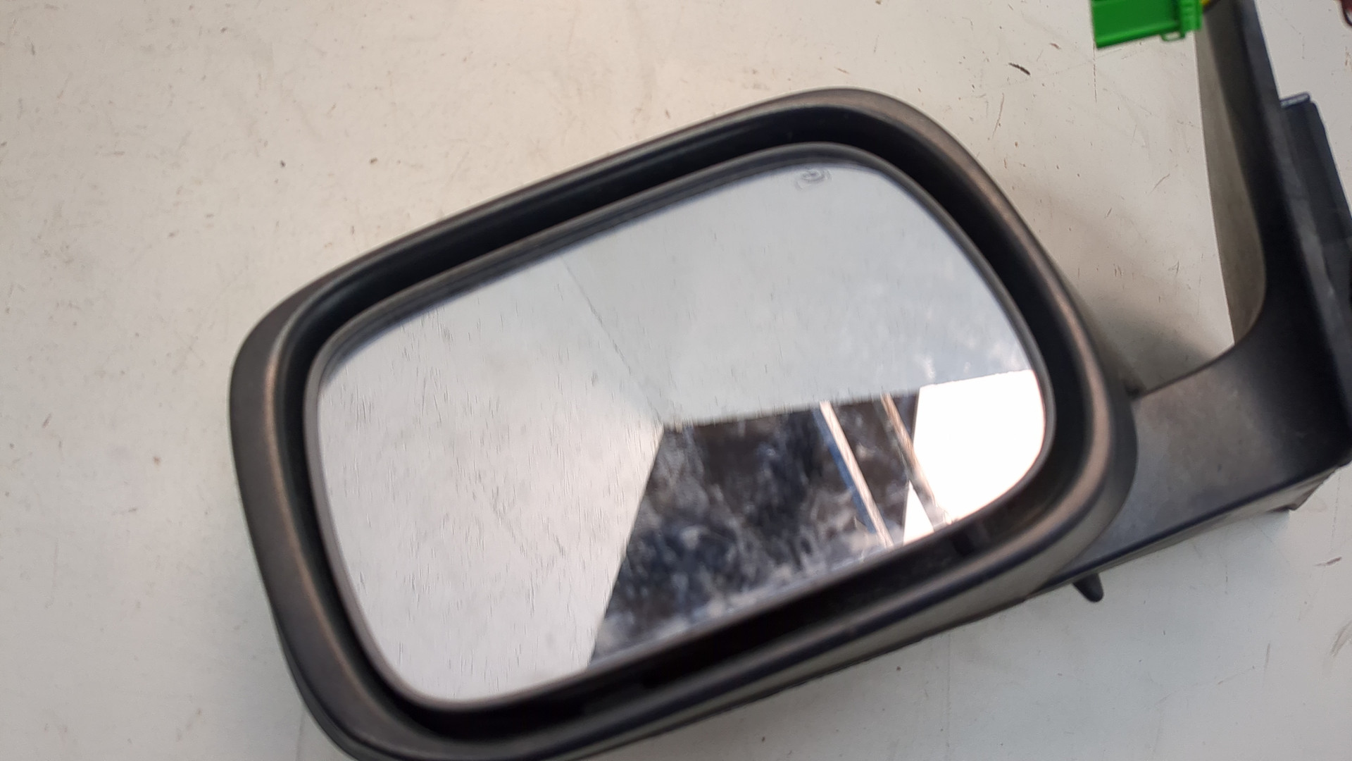 Зеркало левое электрическое