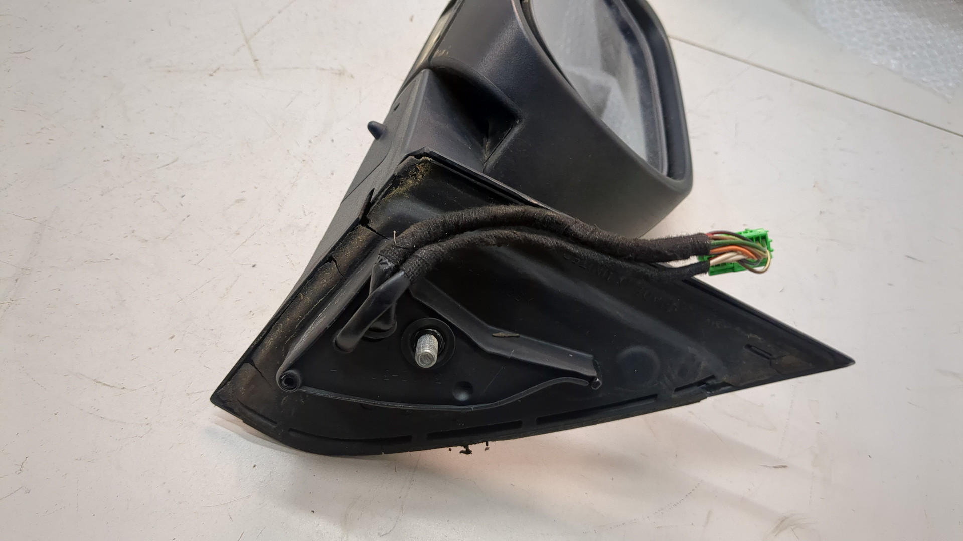 Зеркало левое электрическое