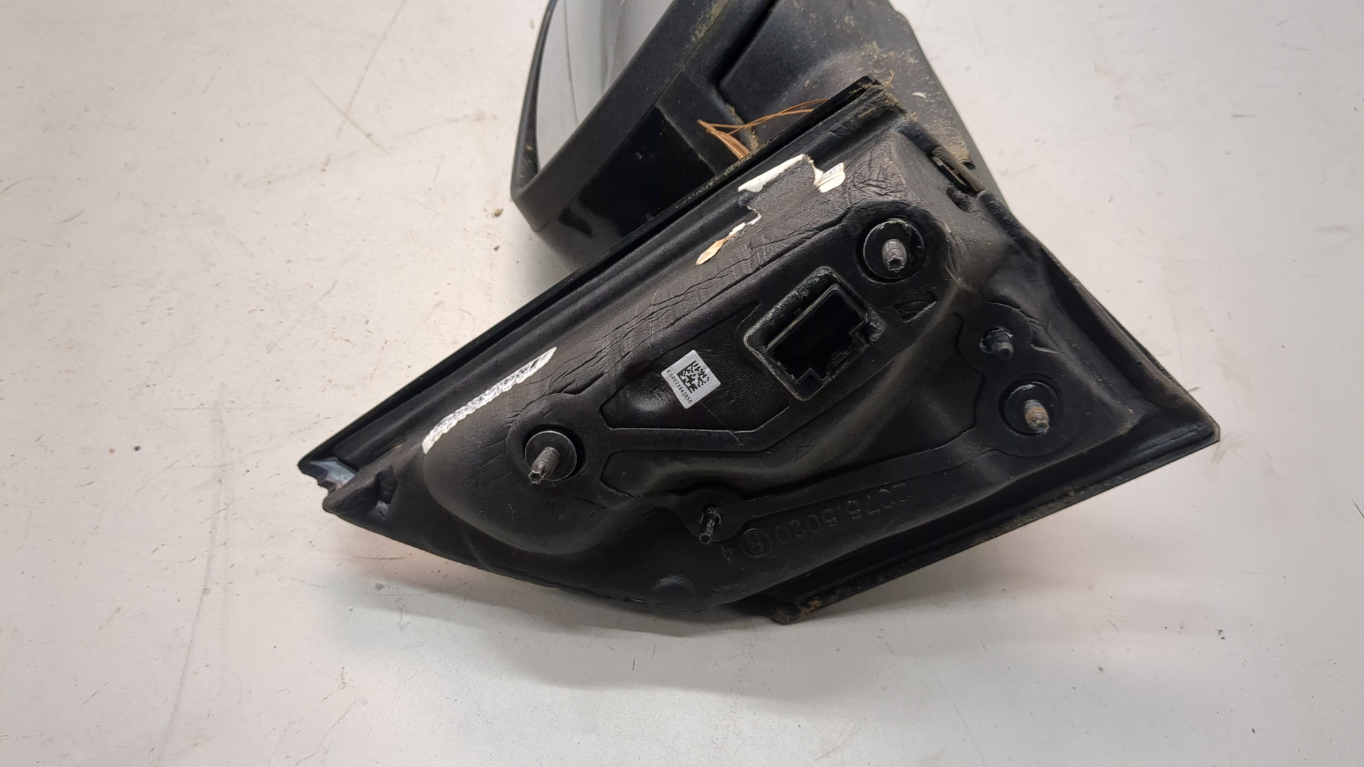 Зеркало правое электрическое