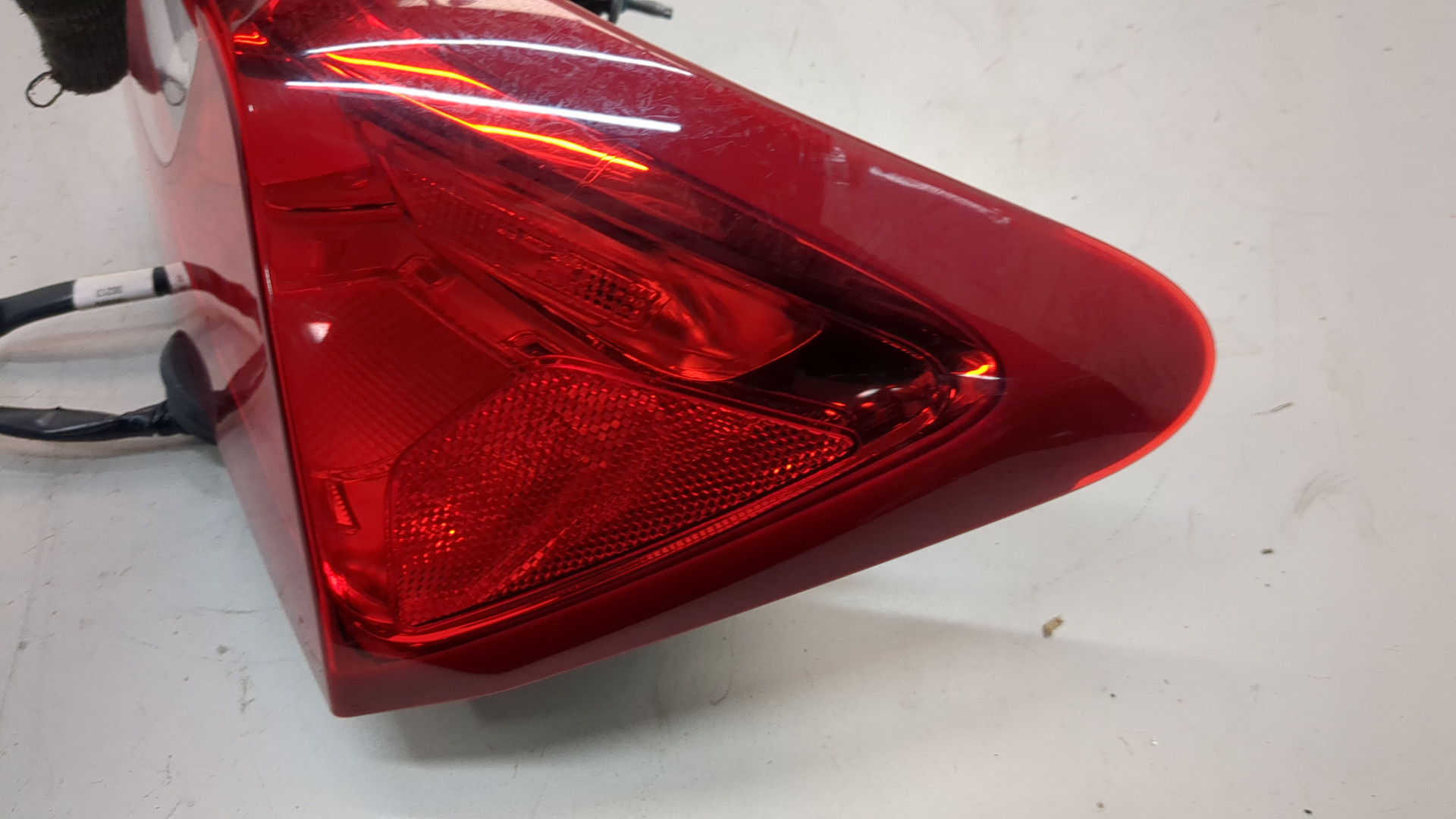 Фонарь задний правый