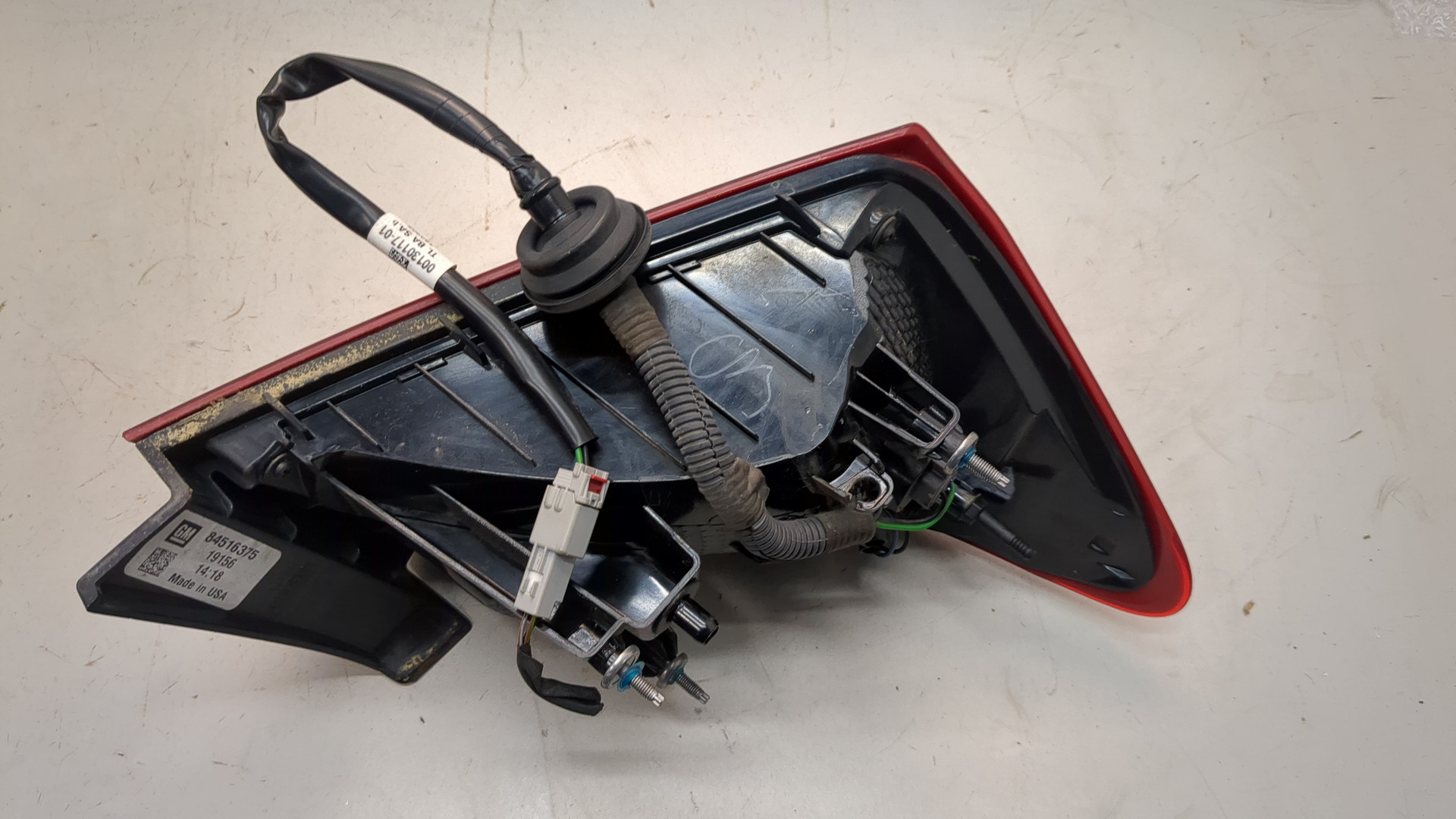 Фонарь задний правый