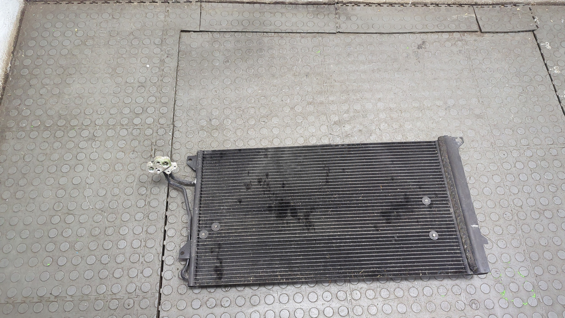 Радиатор кондиционера / конденсер
