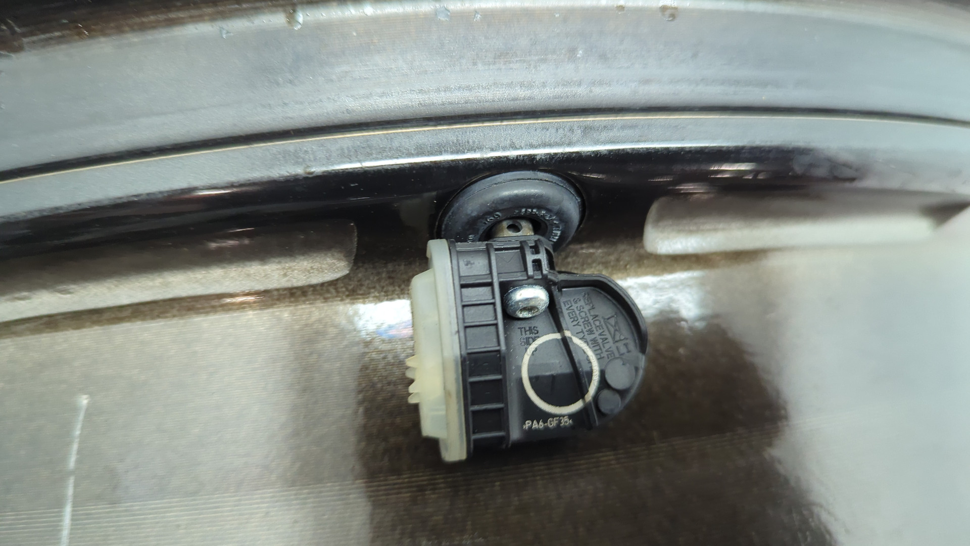 Диск колесный литой легкий сплав