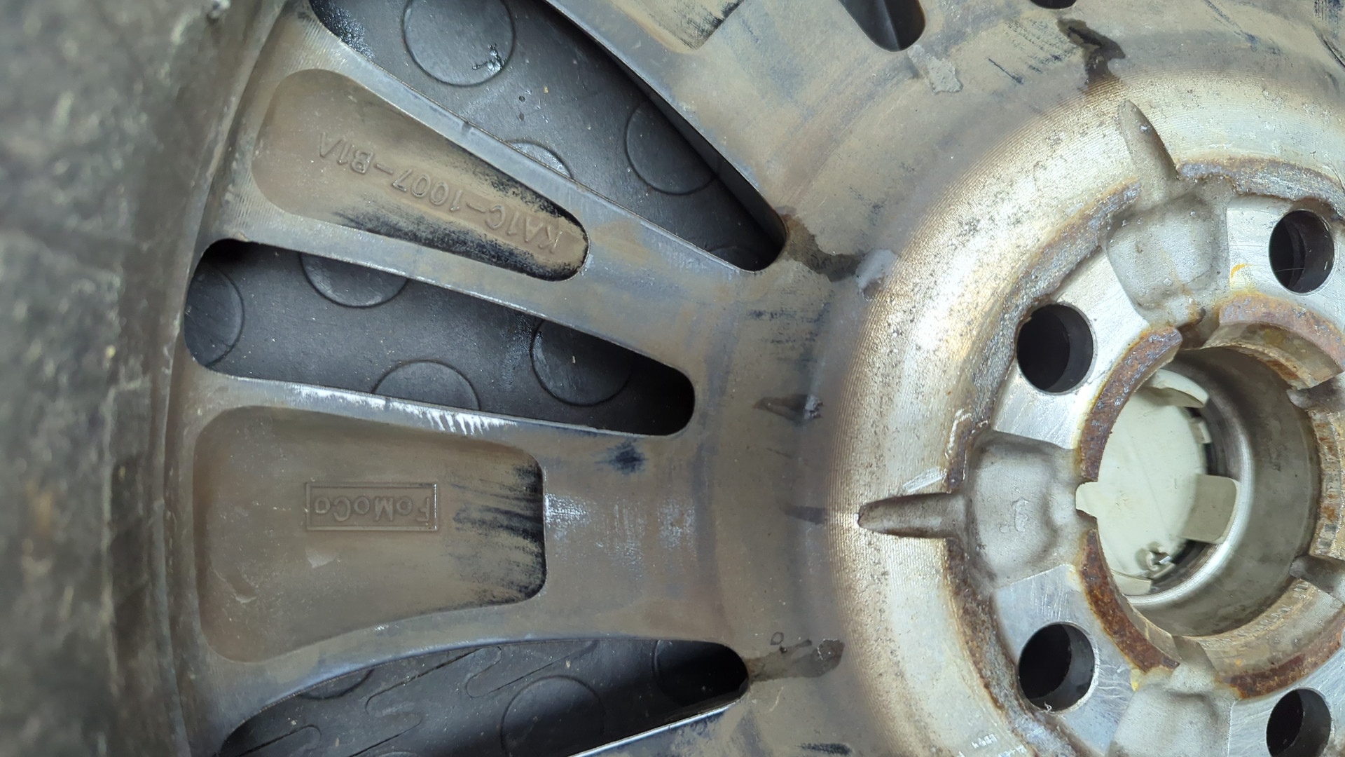 Диск колесный литой легкий сплав