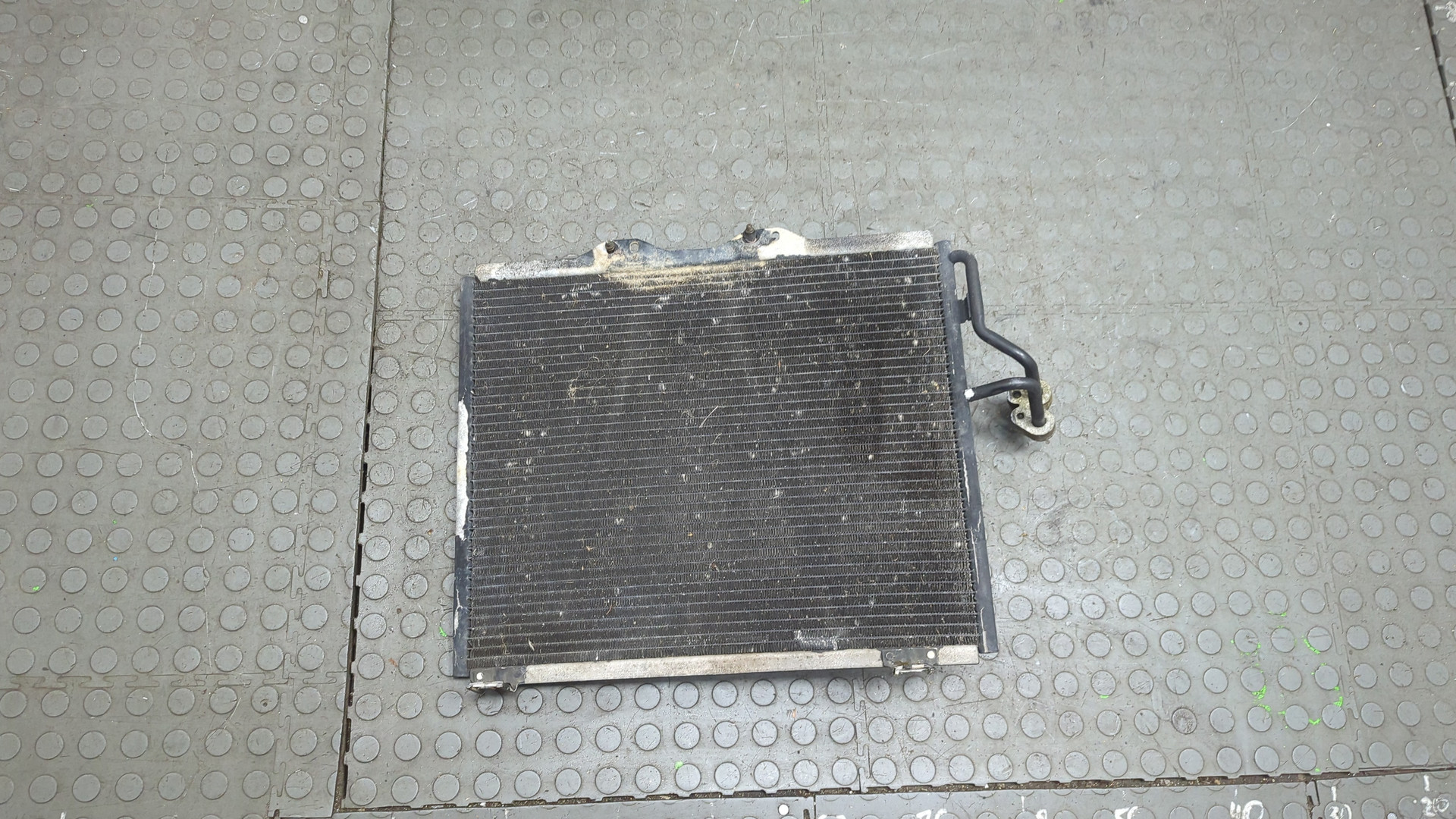 Радиатор кондиционера / конденсер