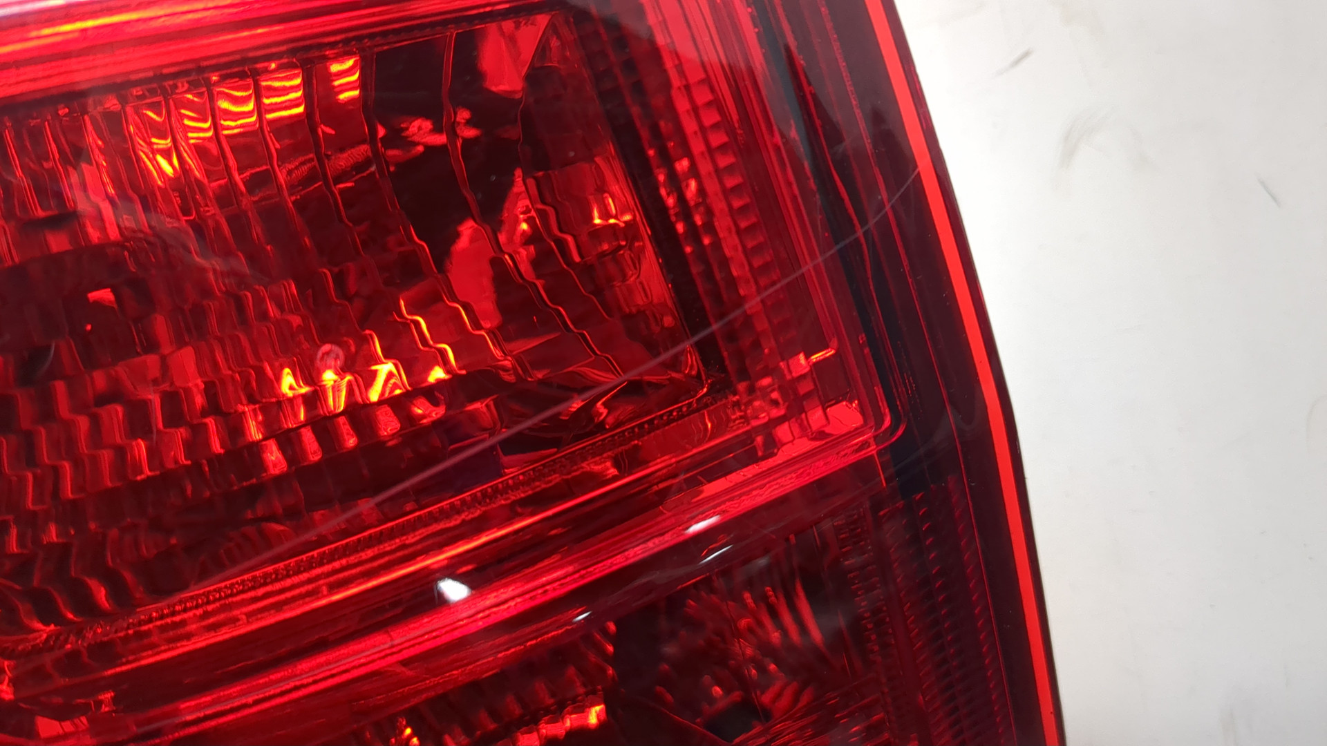 Фонарь задний левый