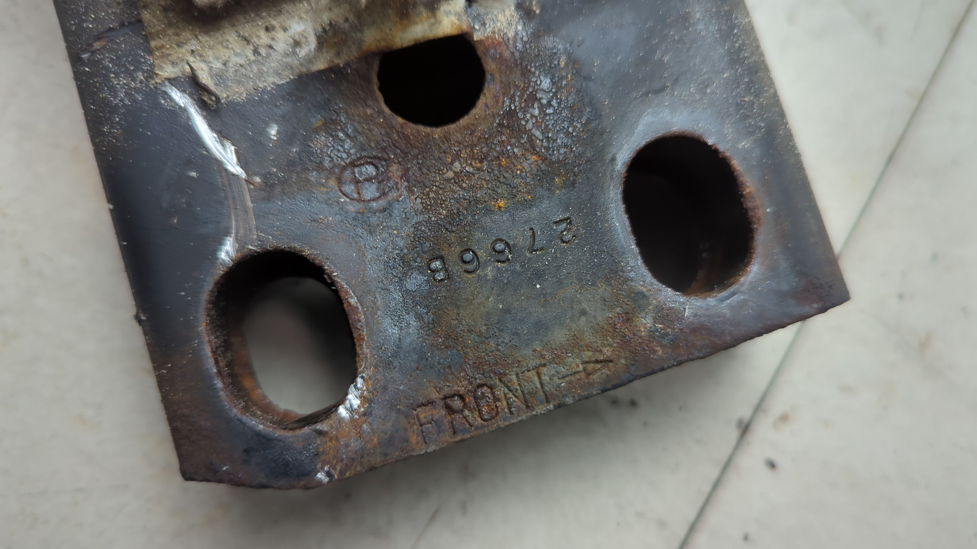 Кронштейн КПП