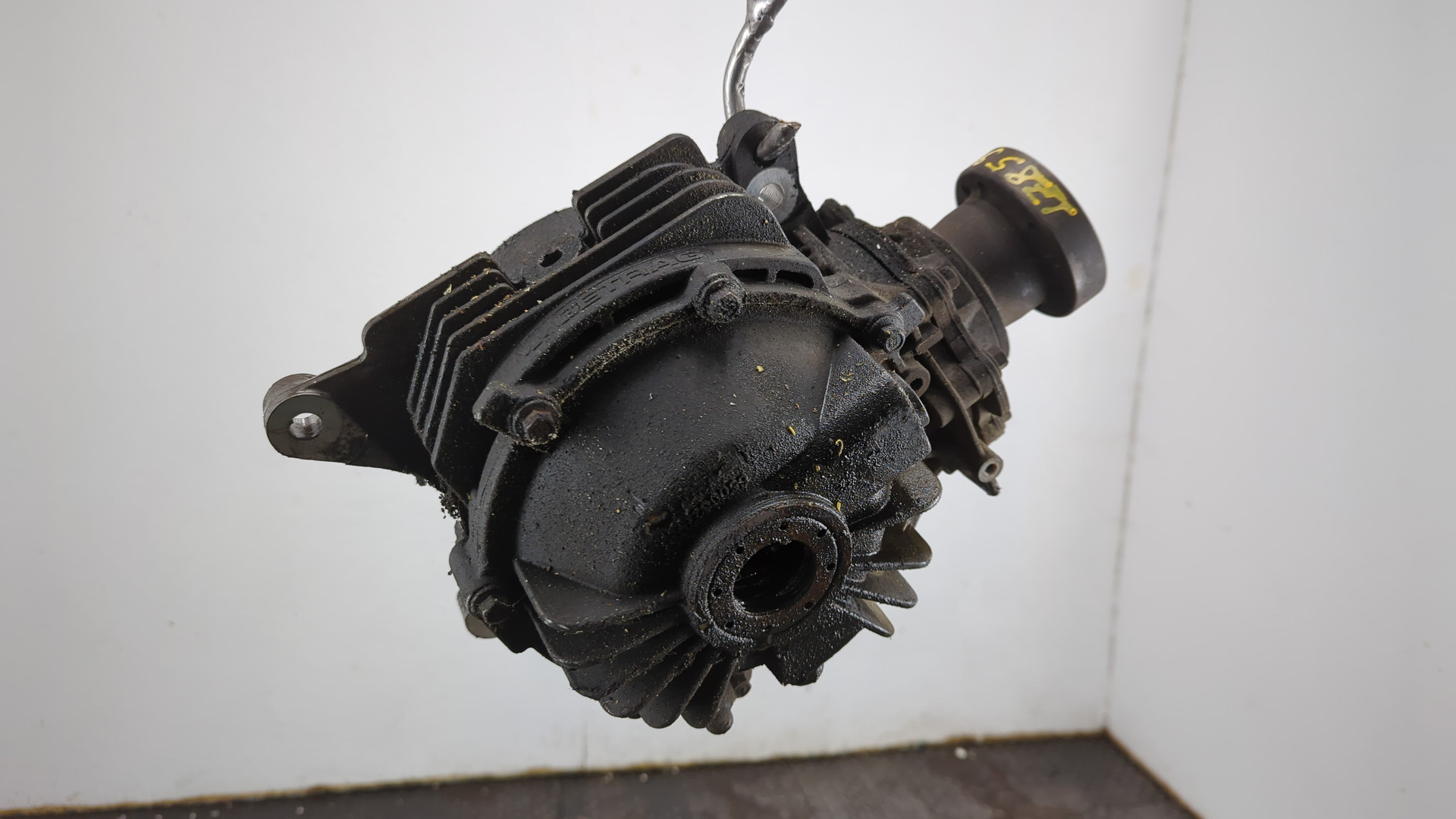 Редуктор переднего моста