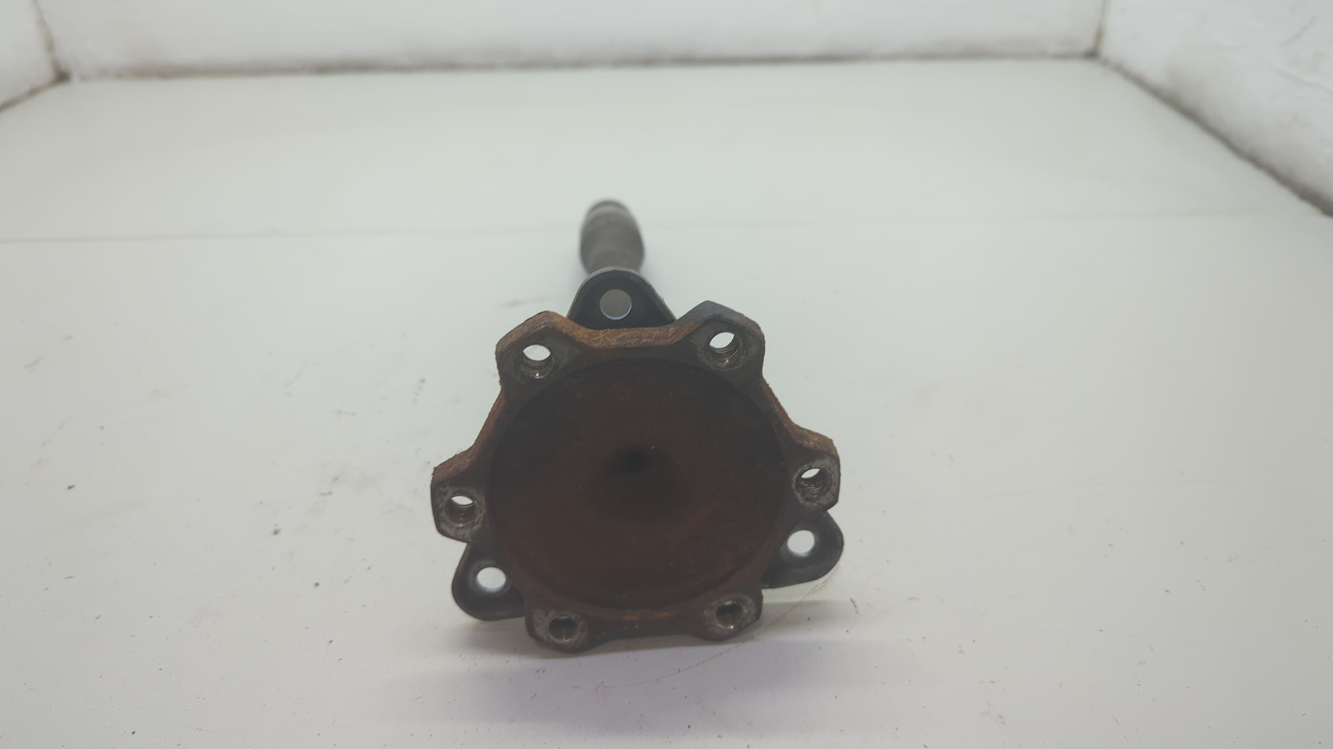 Полуось передняя правая