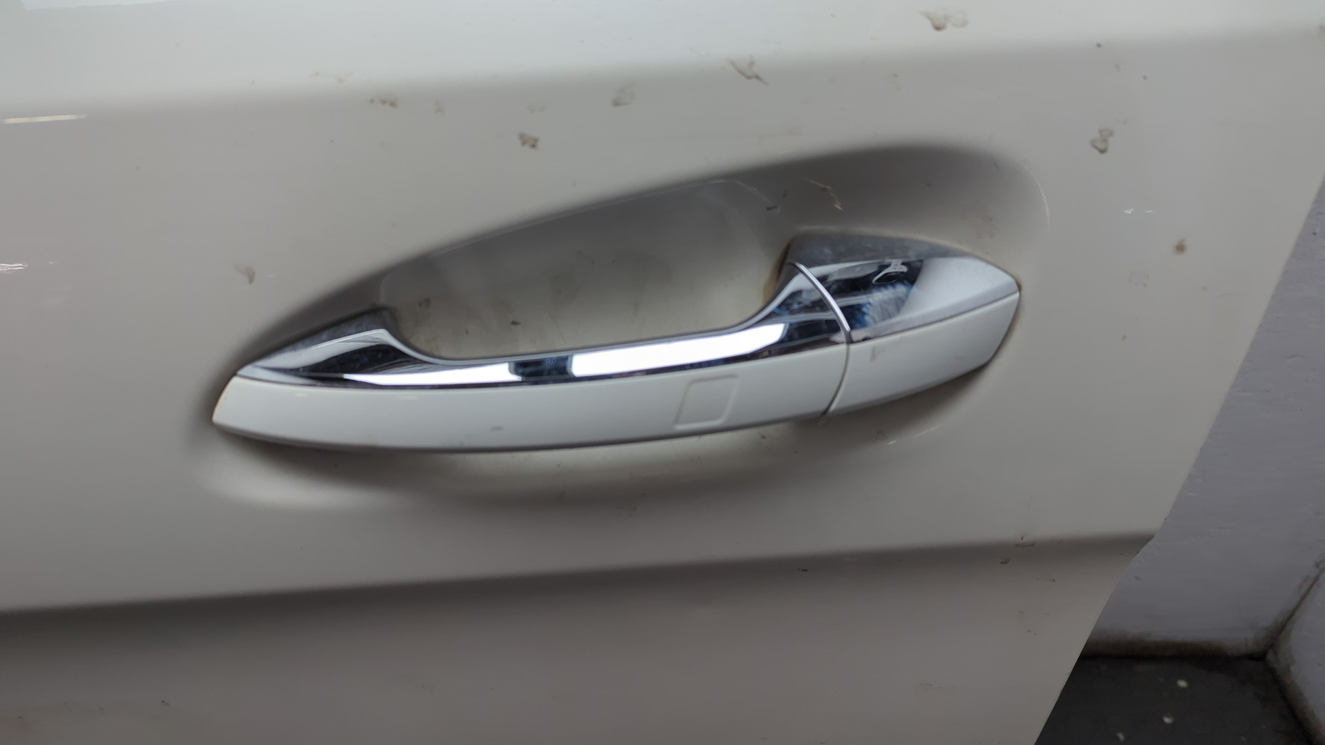 Дверь передняя левая