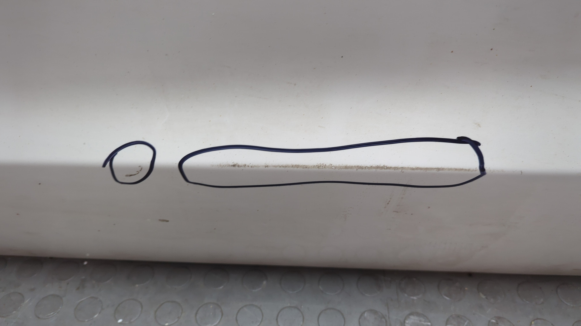 Дверь передняя левая