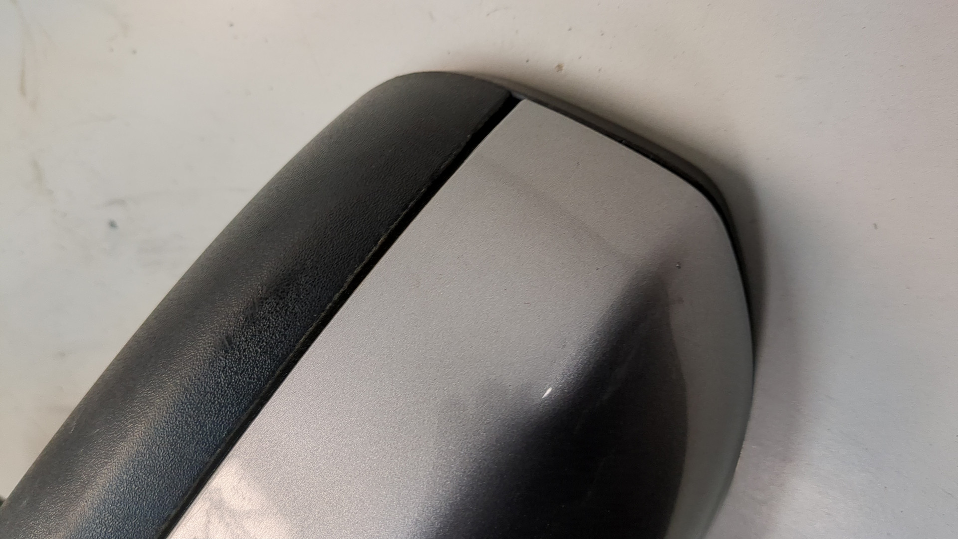 Зеркало правое электрическое