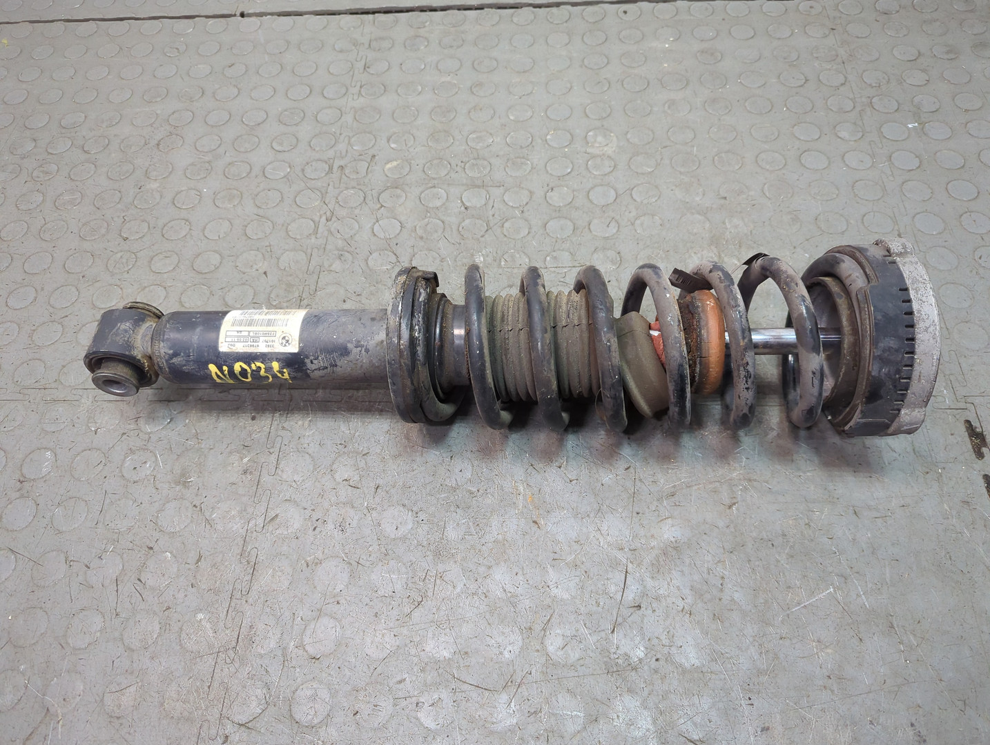 Амортизатор задний (стойка)