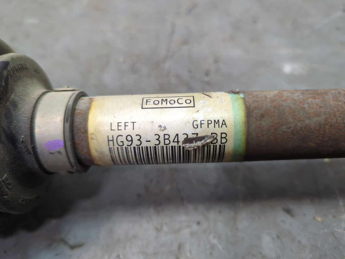 Полуось передняя левая