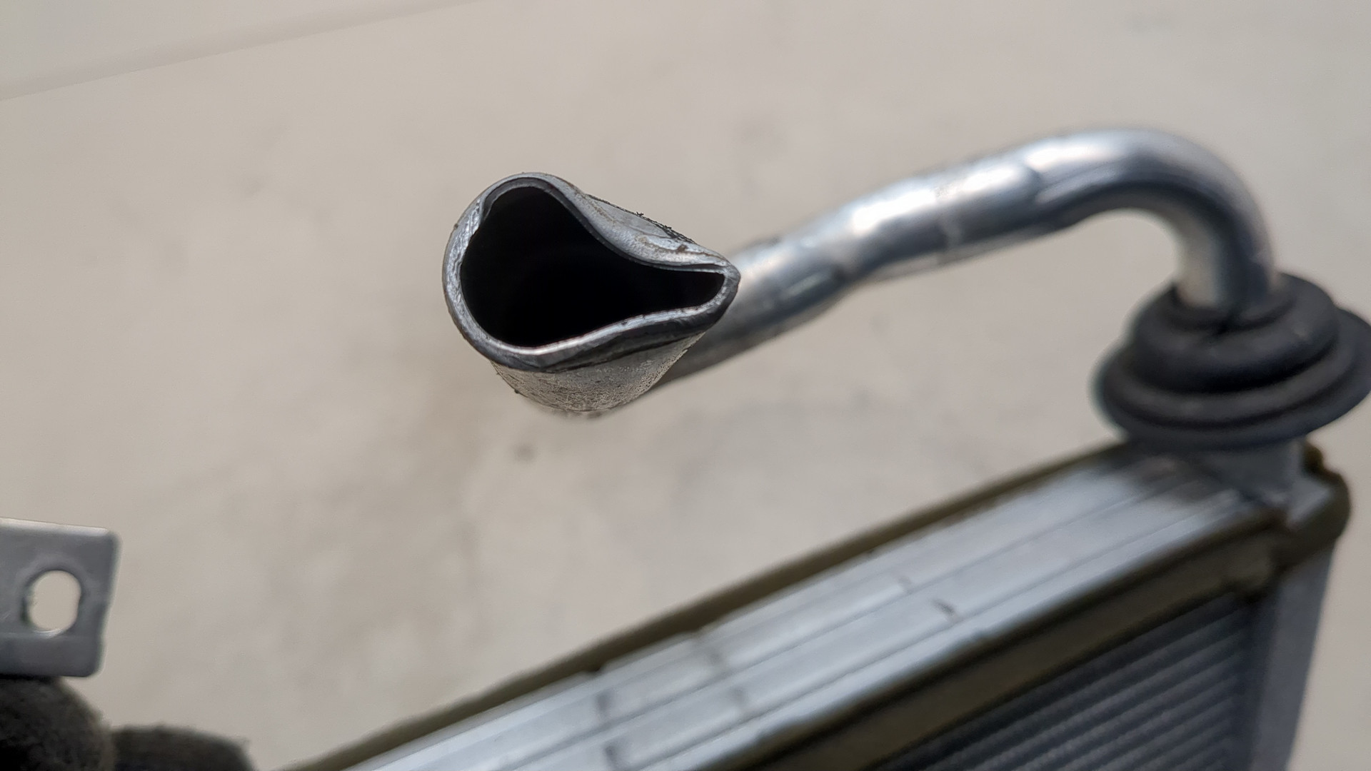 Радиатор отопителя