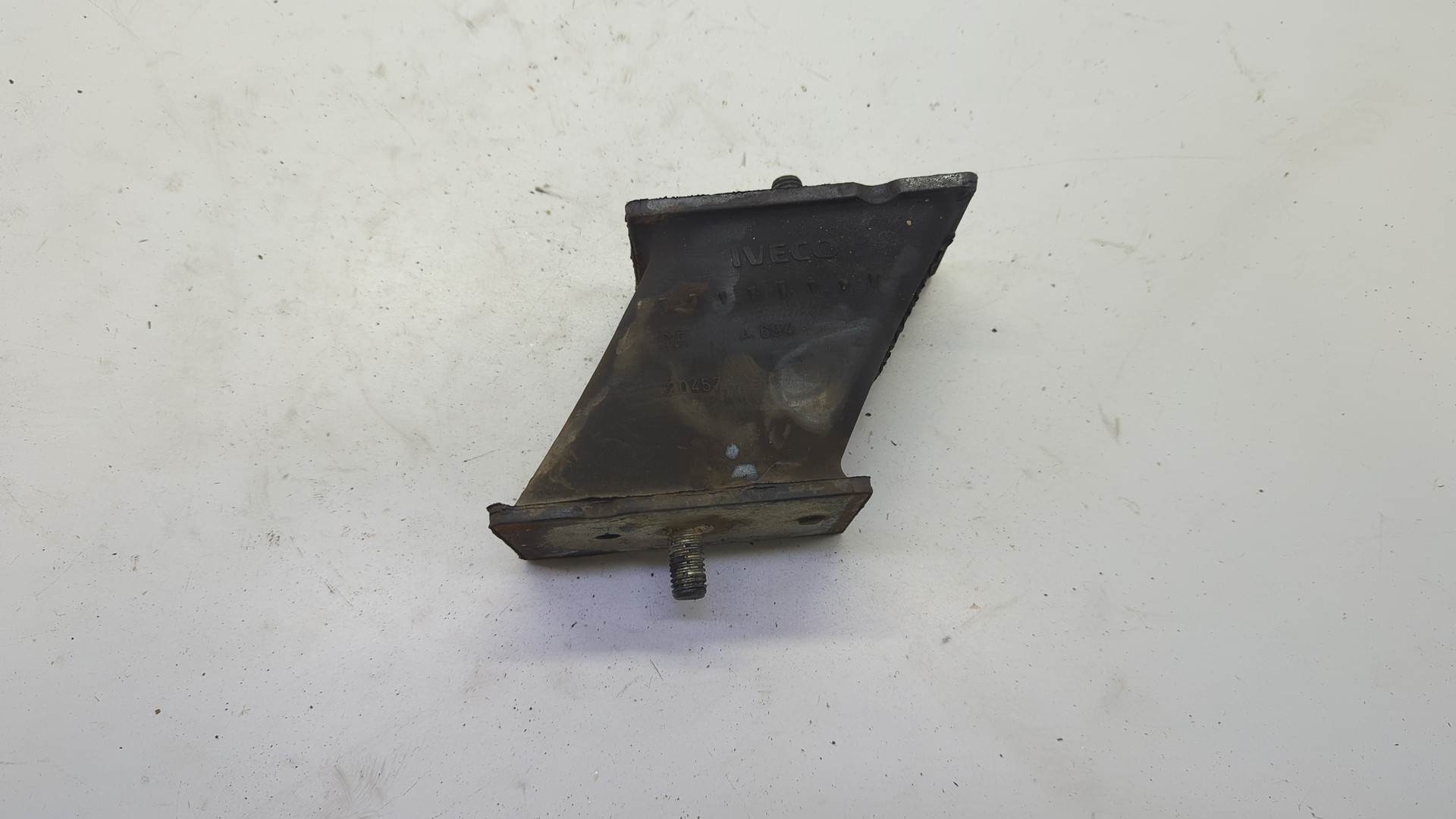 Кронштейн кабины