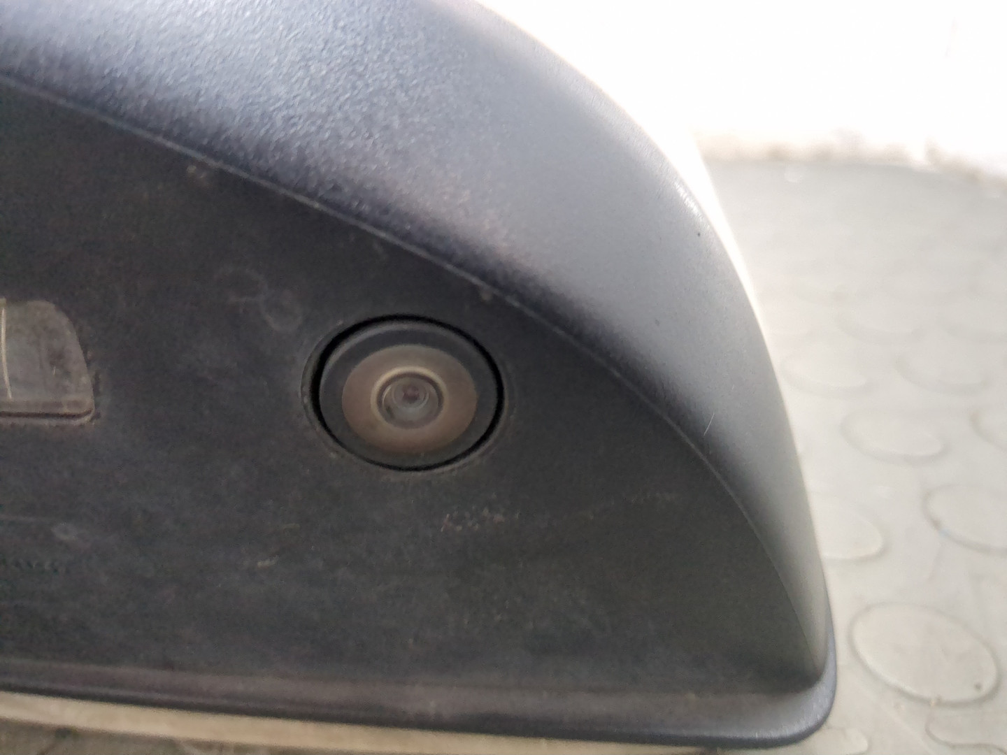 Зеркало левое электрическое