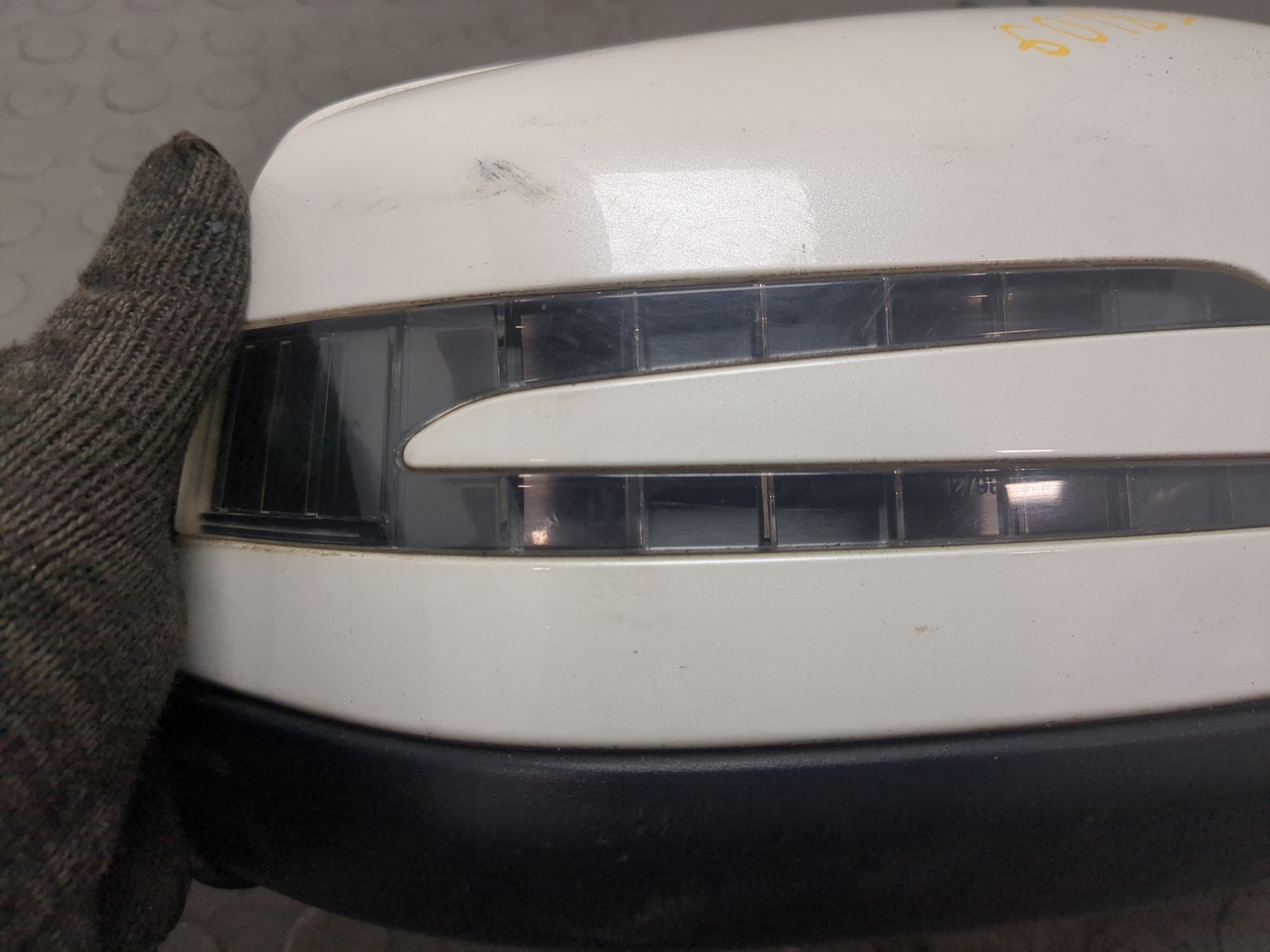 Зеркало правое электрическое