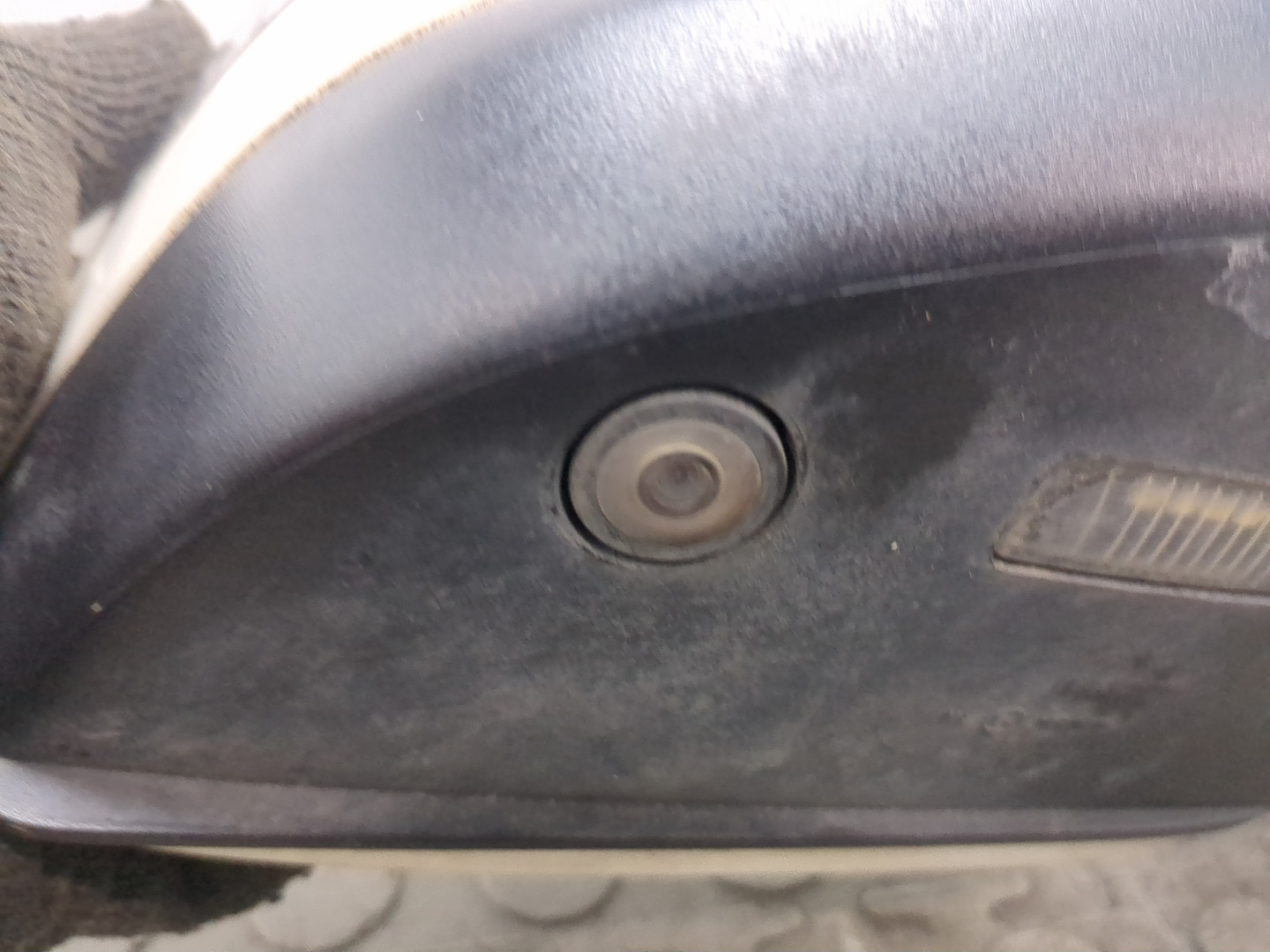 Зеркало правое электрическое