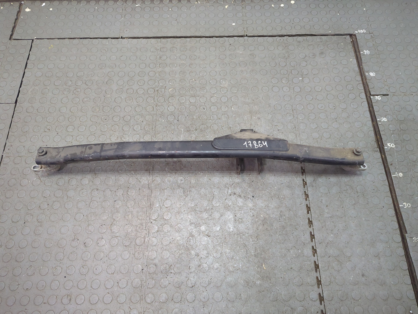 Кронштейн двигателя