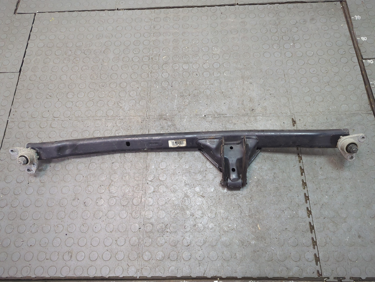 Кронштейн двигателя