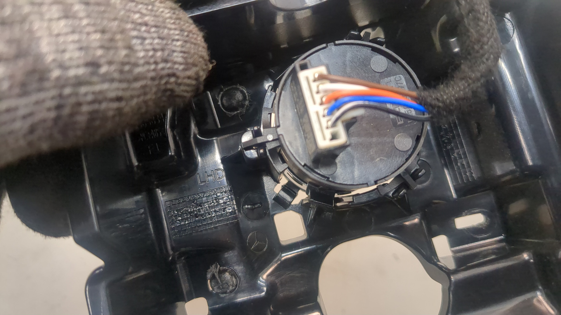 Кнопка запуска двигателя