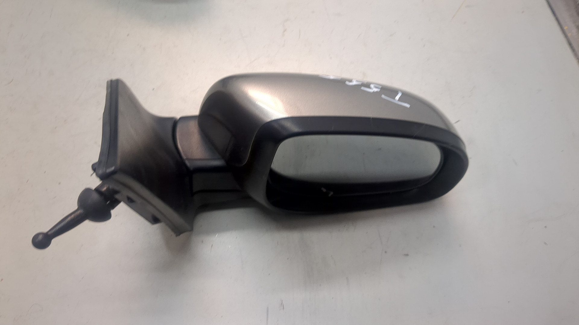 Зеркало правое электрическое