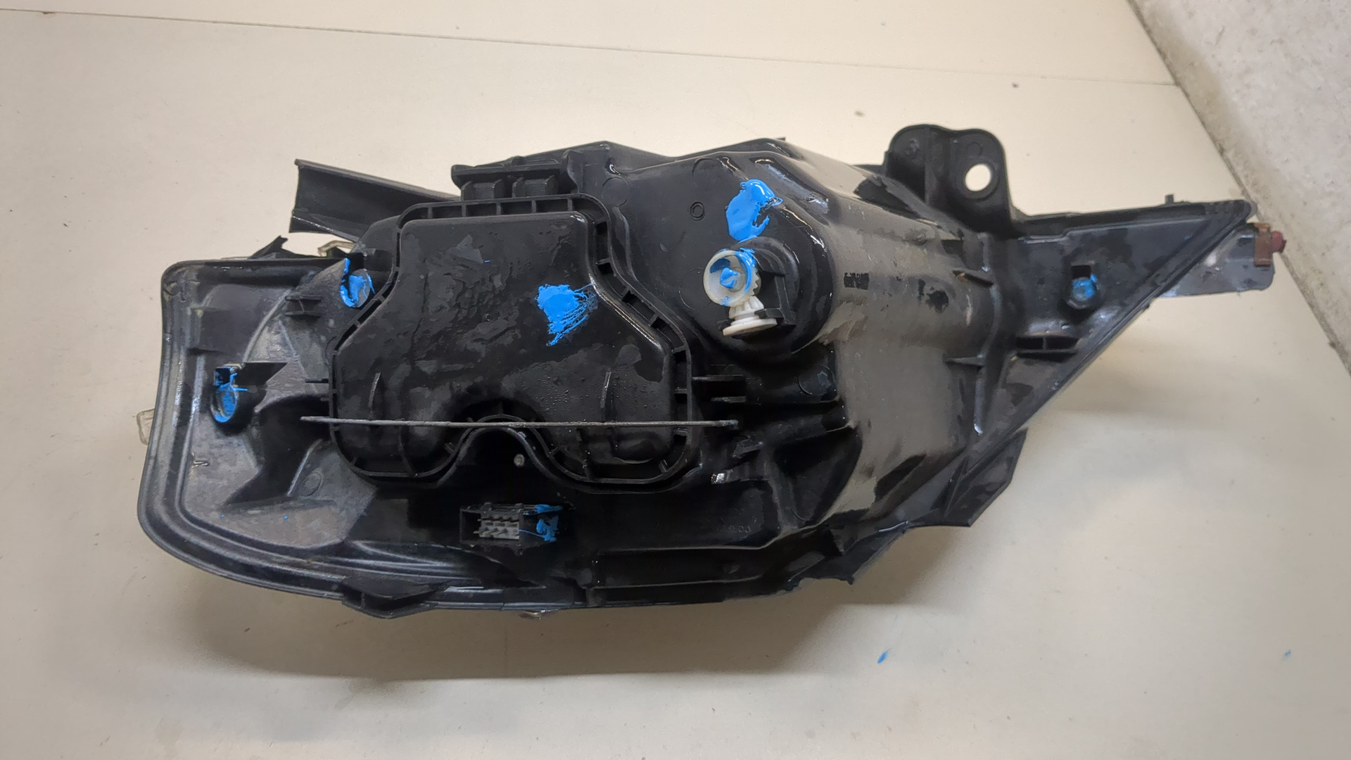 Фара правая