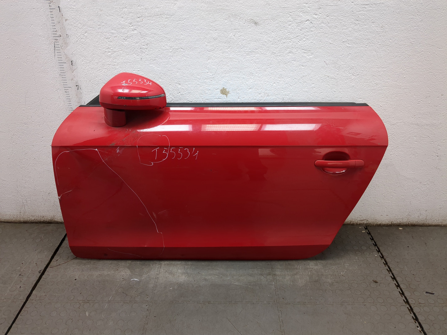 Дверь передняя левая